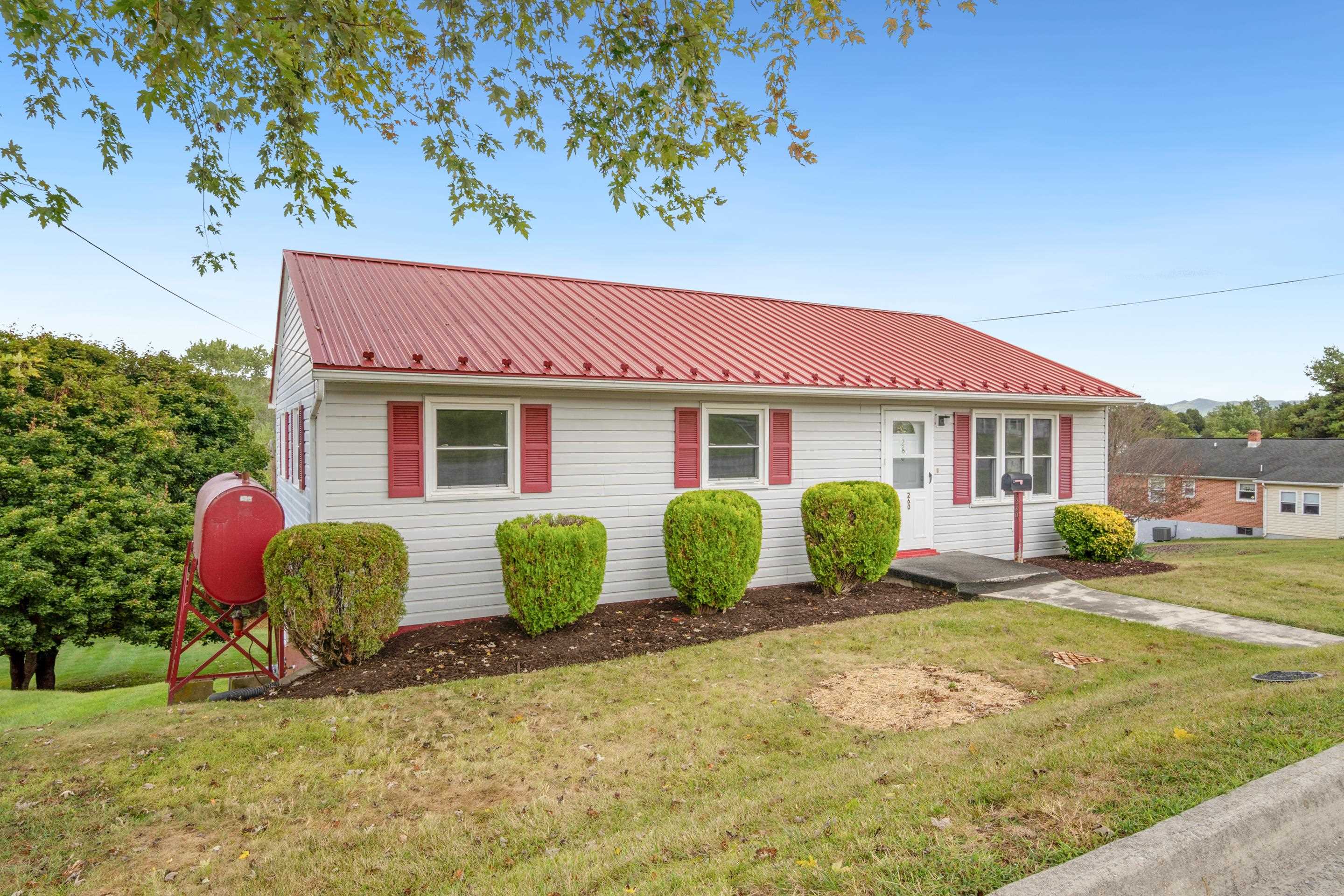 260 N 26th Street Wytheville VA 24382