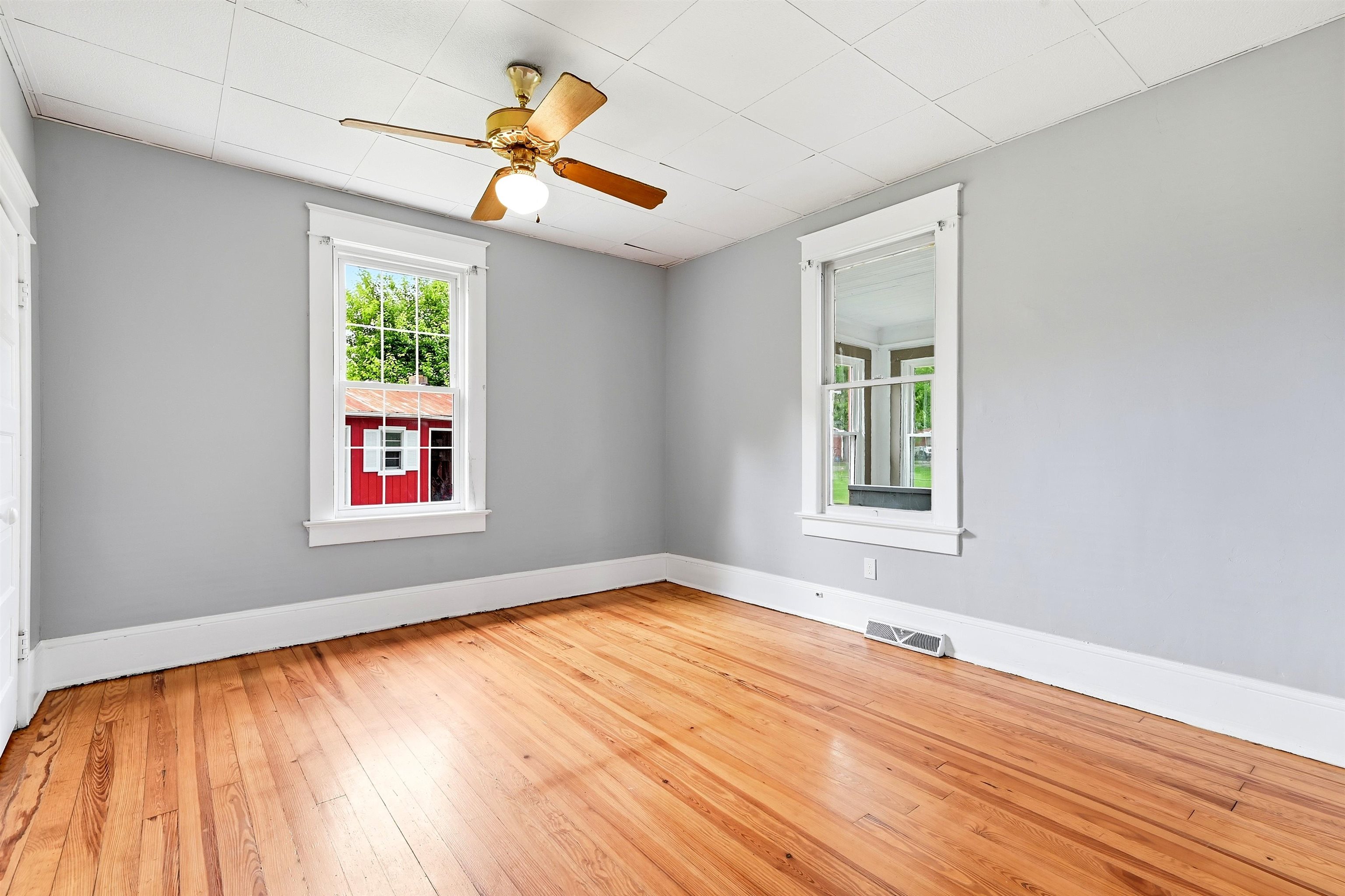 7615 Belspring Road Belspring VA 24058