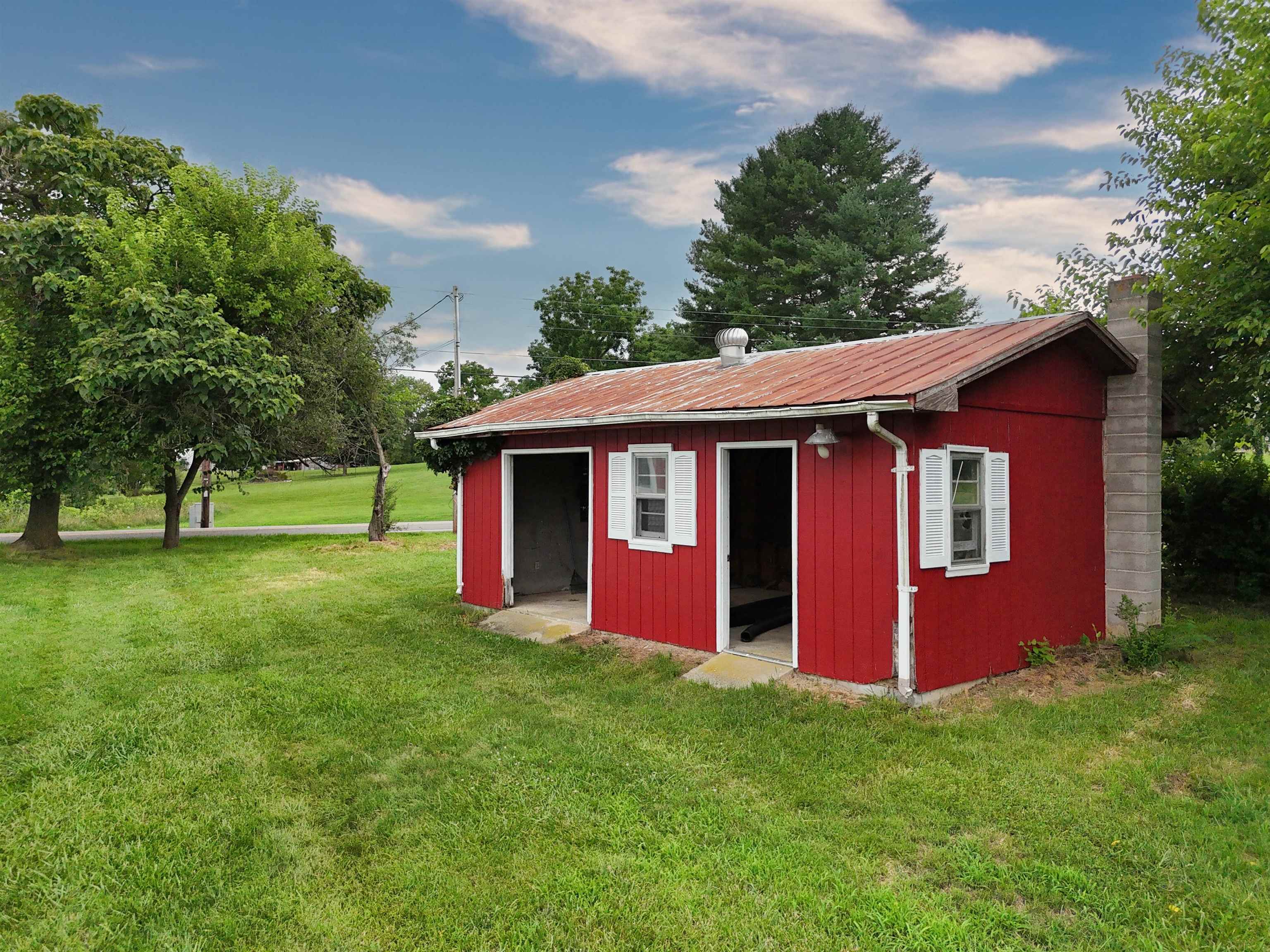7615 Belspring Road Belspring VA 24058