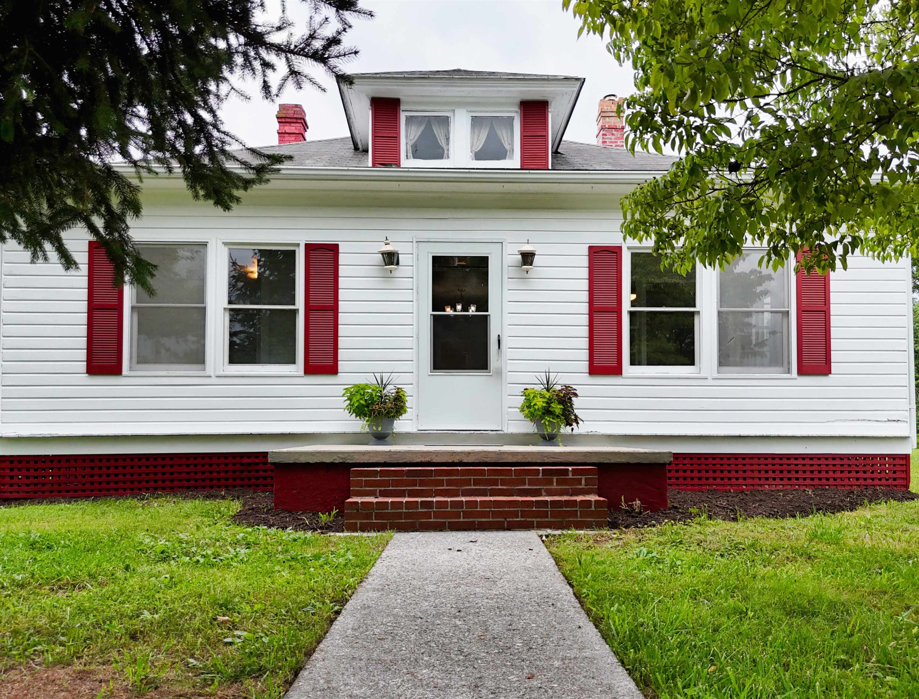 7615 Belspring Road Belspring VA 24058