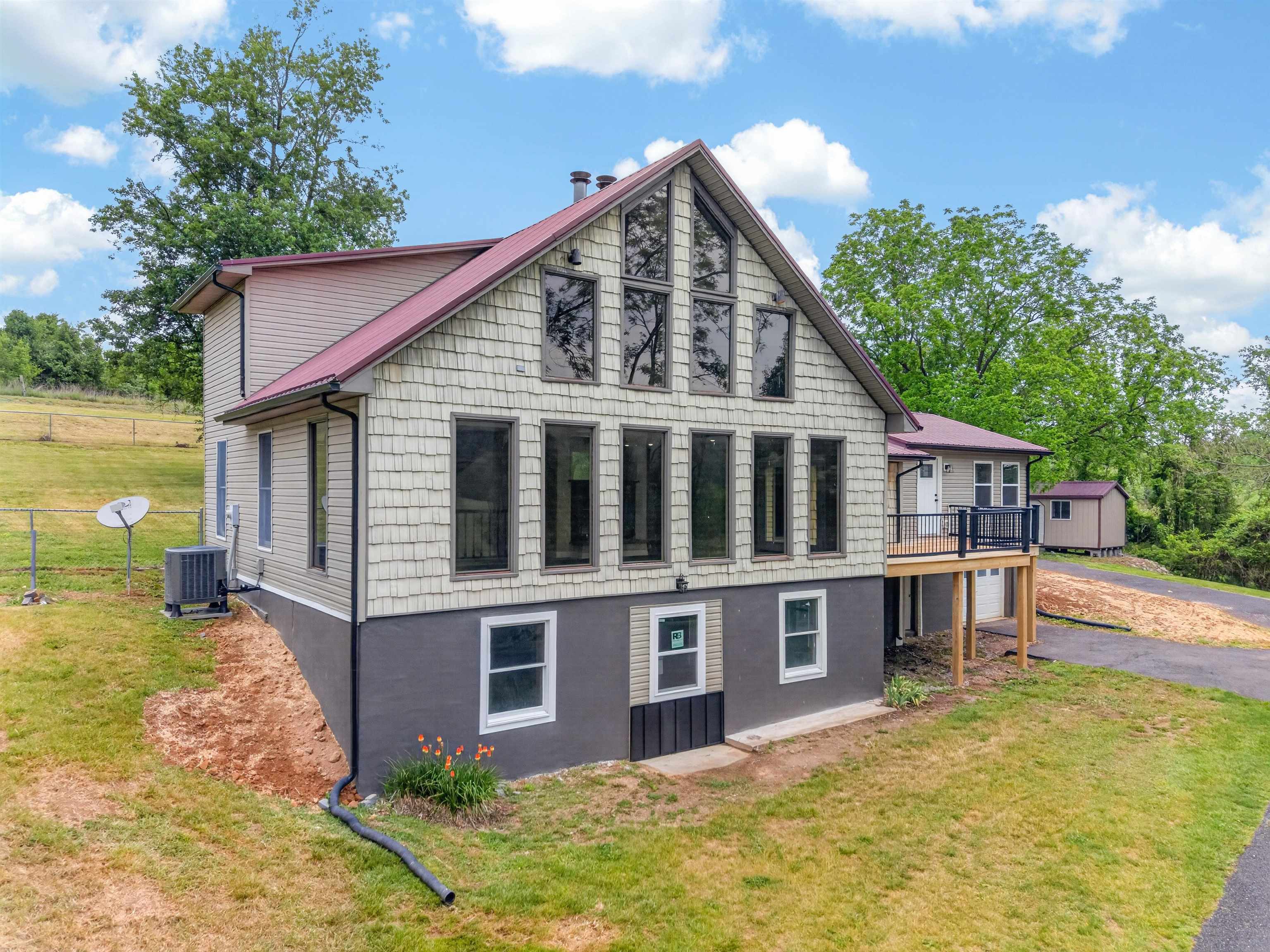 418 Danner Road Max Meadows VA 24360