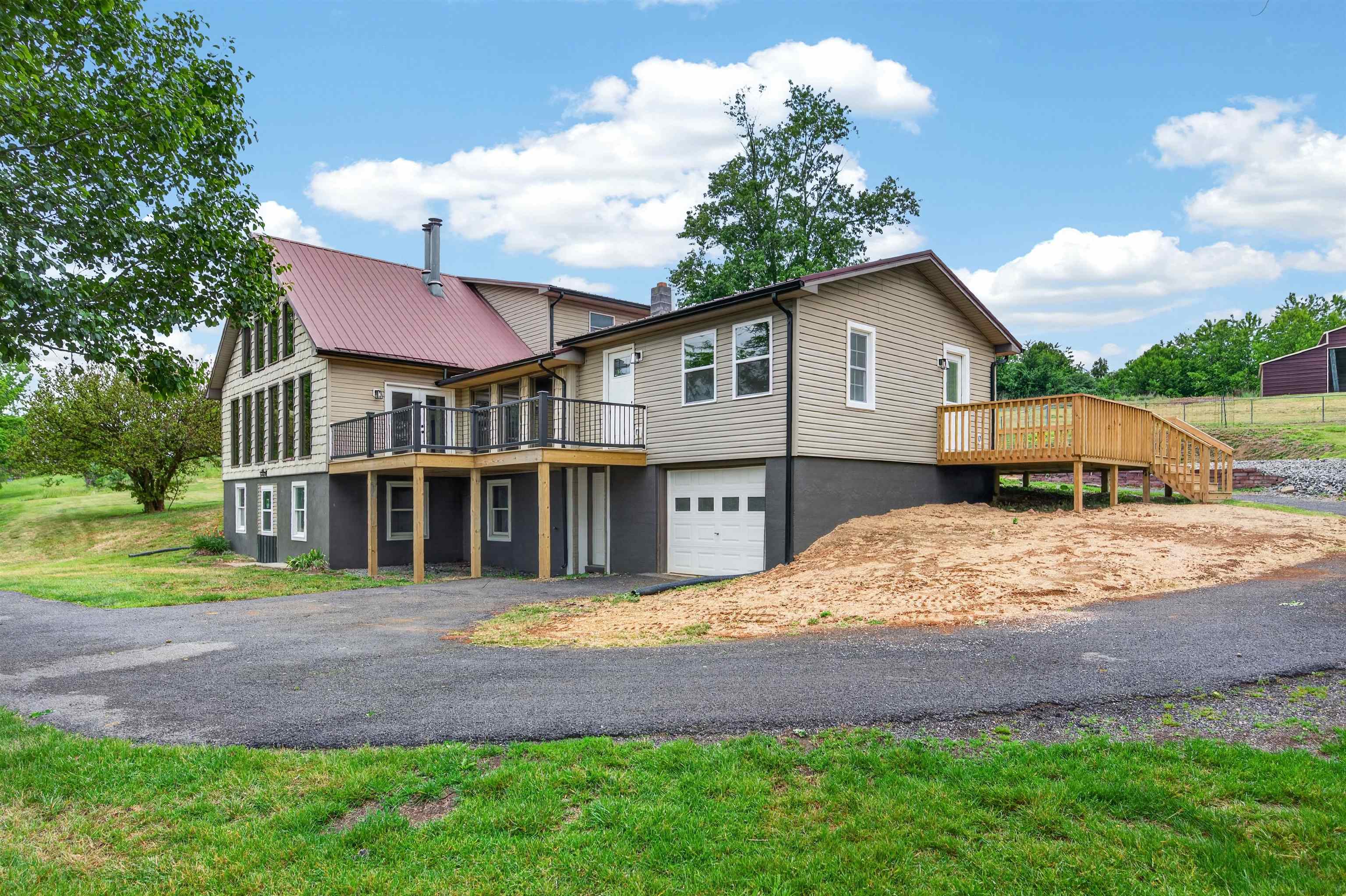 418 Danner Road Max Meadows VA 24360