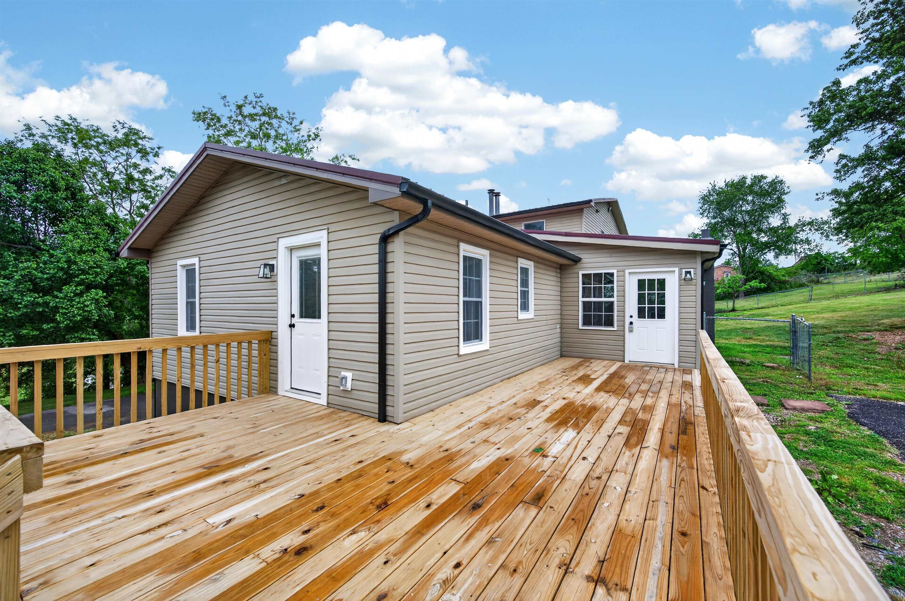 418 Danner Road Max Meadows VA 24360