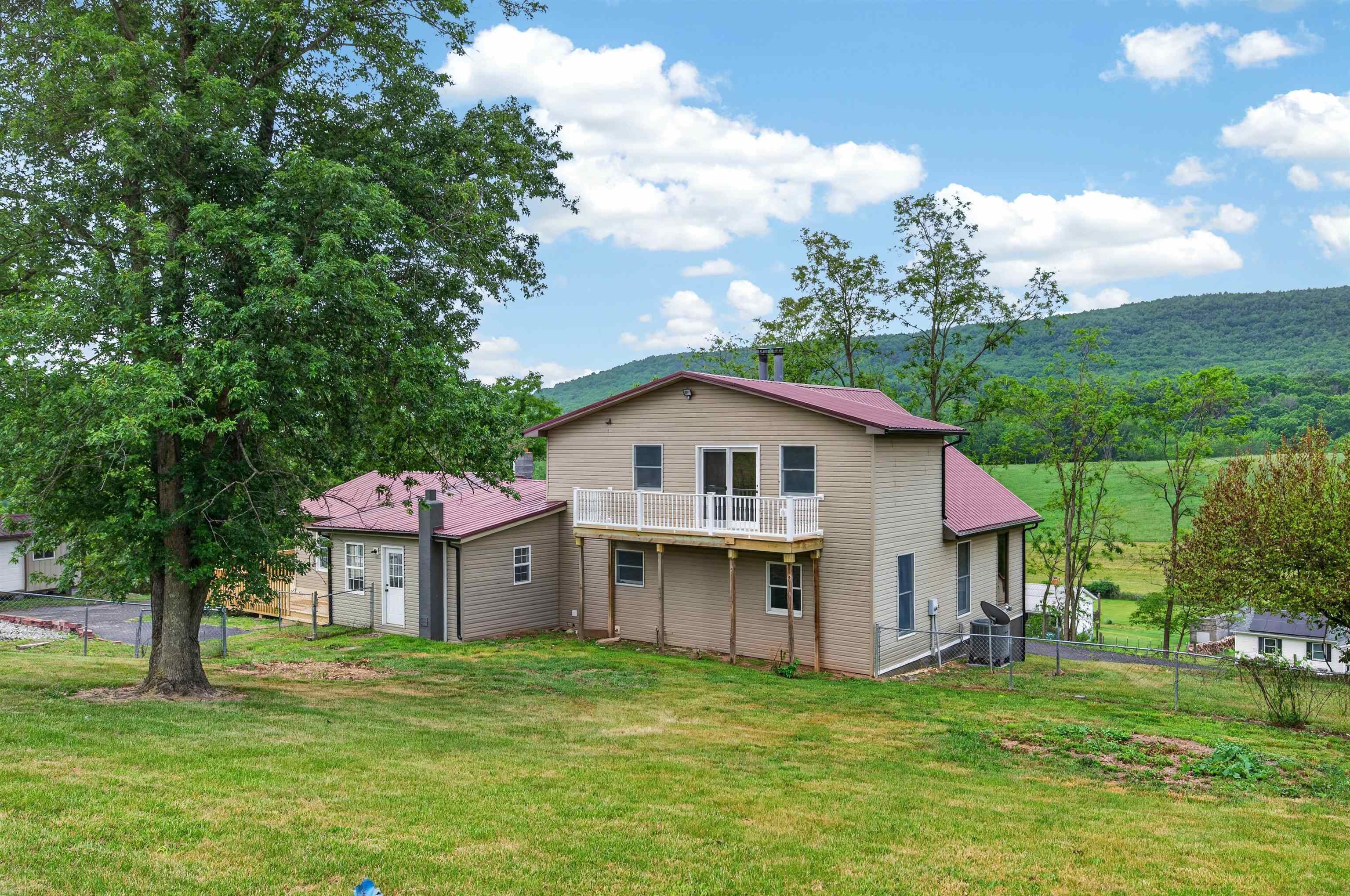 418 Danner Road Max Meadows VA 24360