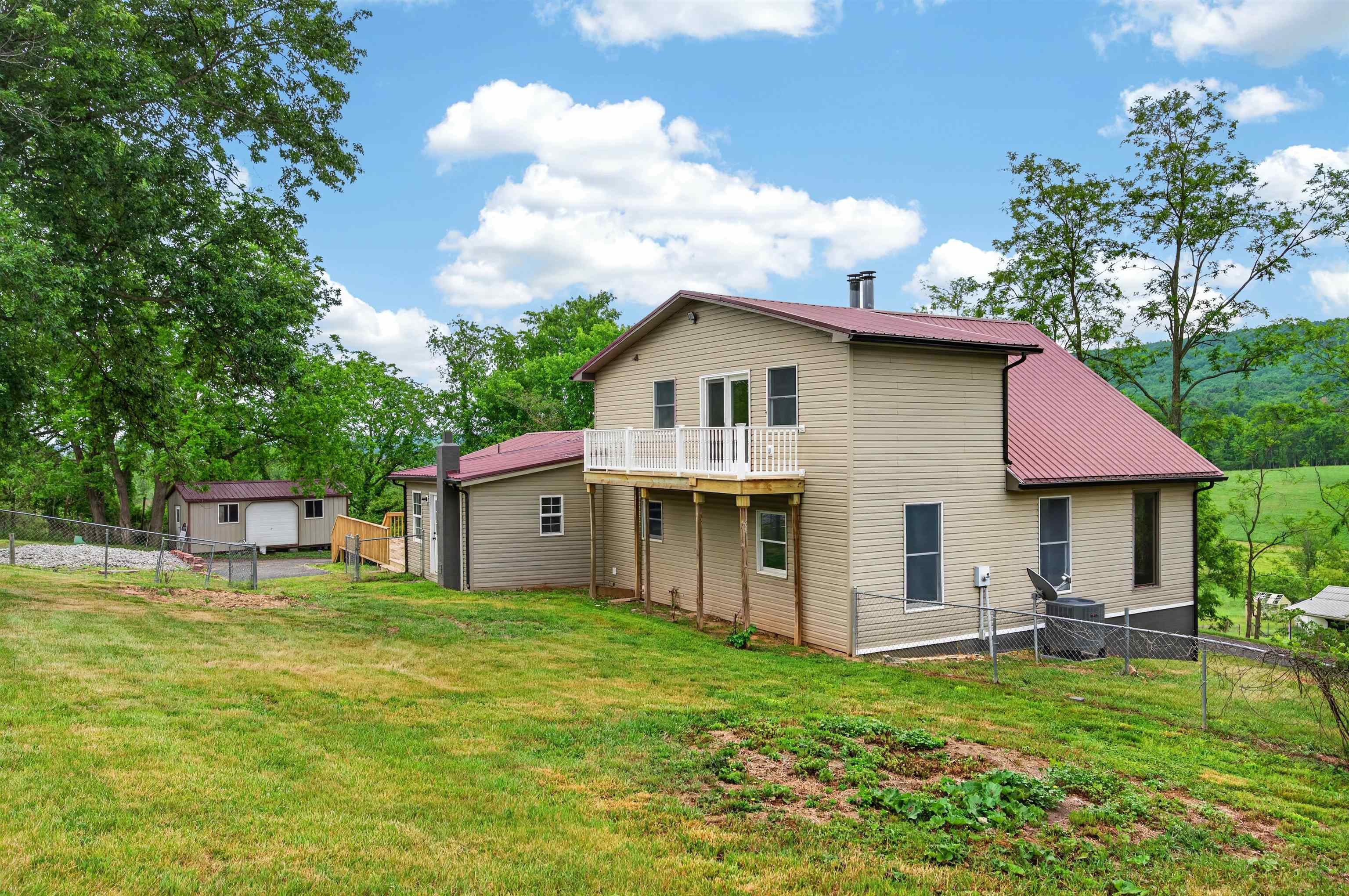 418 Danner Road Max Meadows VA 24360