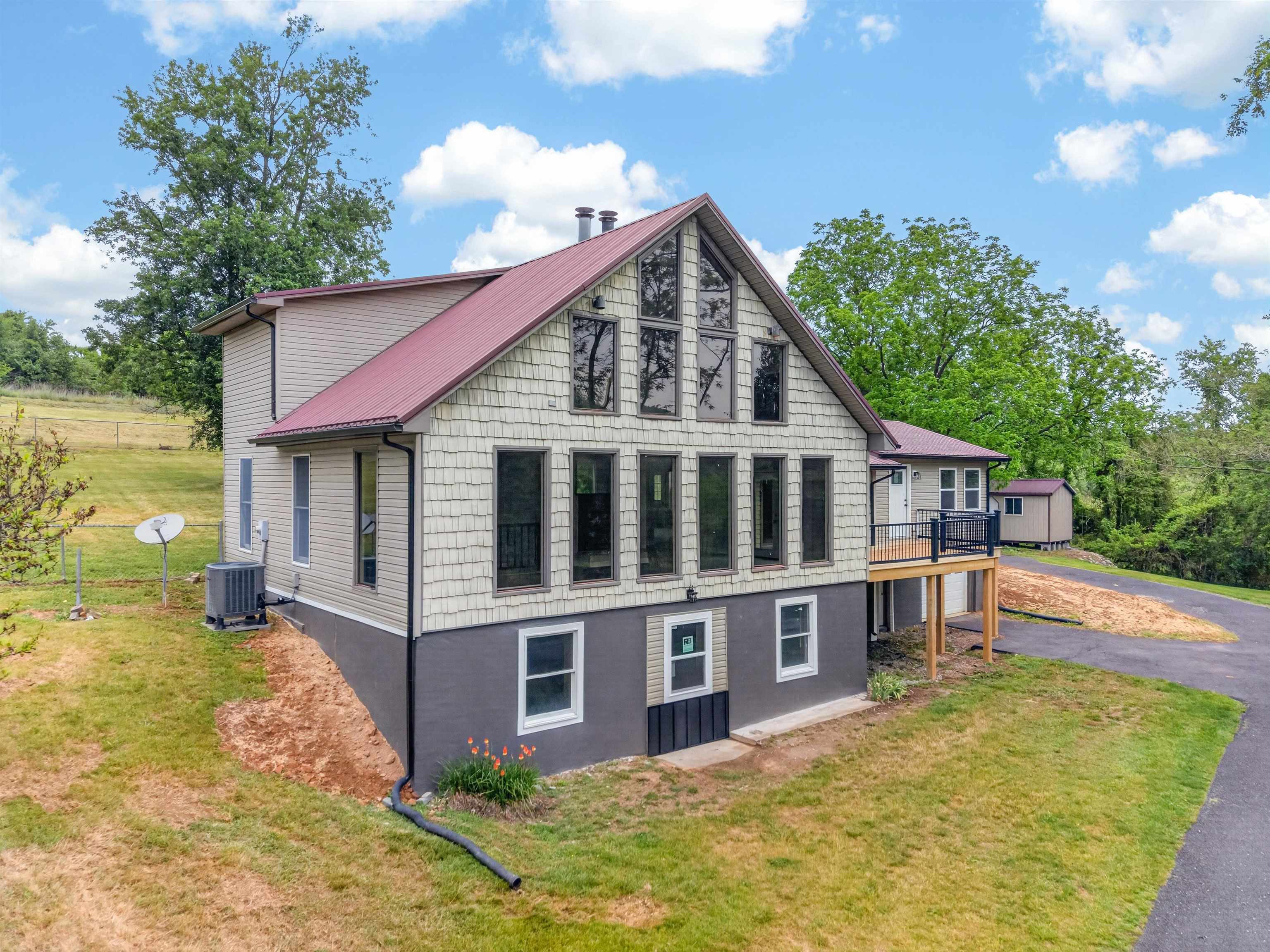 418 Danner Road Max Meadows VA 24360