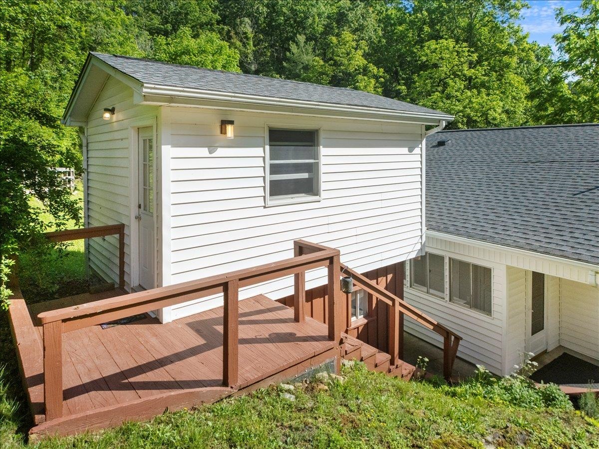 2537 Rosemary Road Christiansburg VA 24073