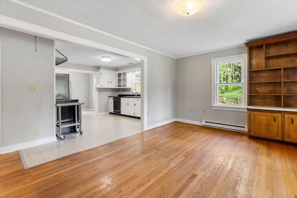 2537 Rosemary Road Christiansburg VA 24073