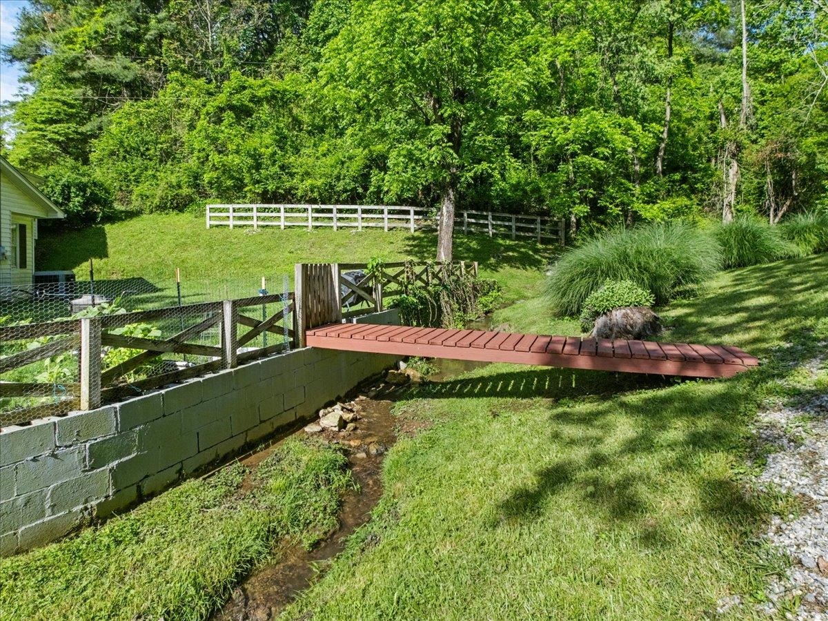 2537 Rosemary Road Christiansburg VA 24073