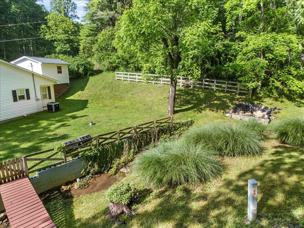 2537 Rosemary Road Christiansburg VA 24073