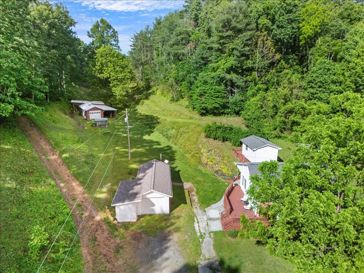 2537 Rosemary Road Christiansburg VA 24073