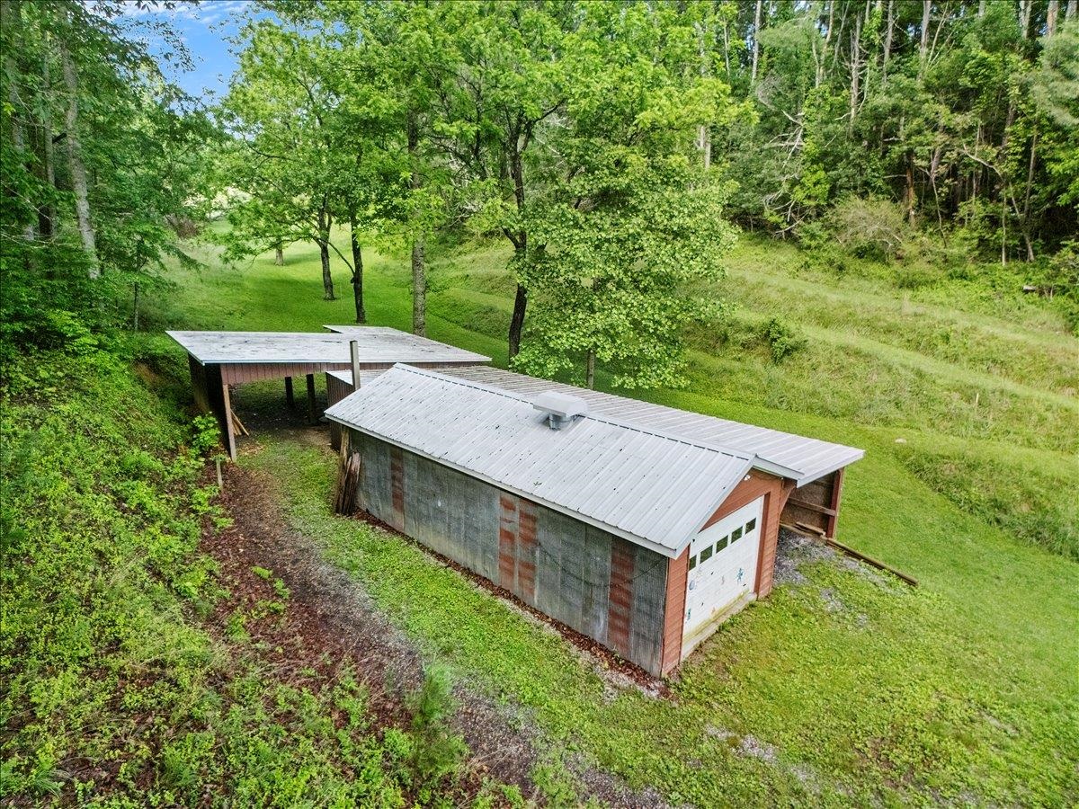 2537 Rosemary Road Christiansburg VA 24073