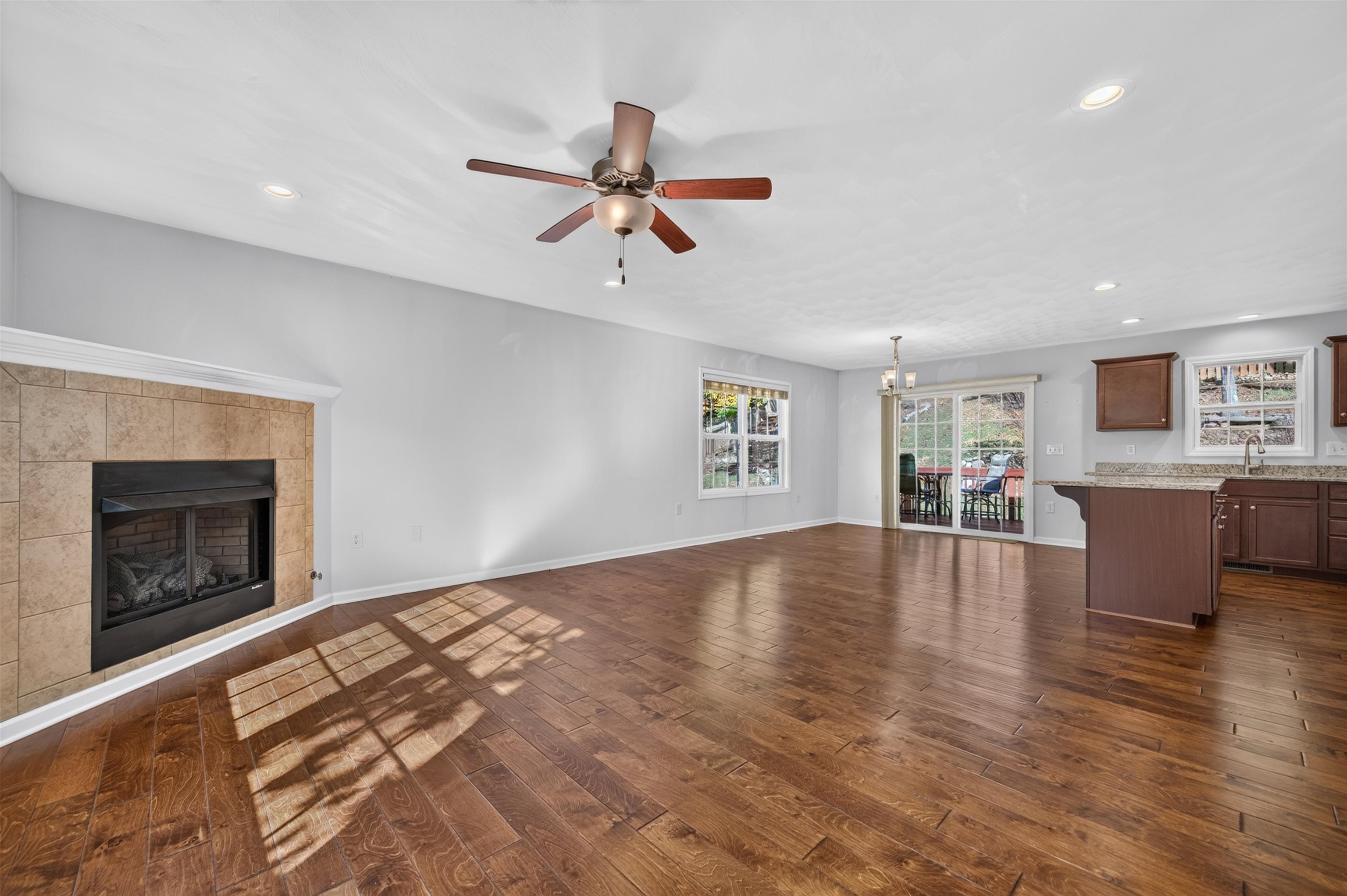 1048 St Clair Lane Christiansburg VA 24073