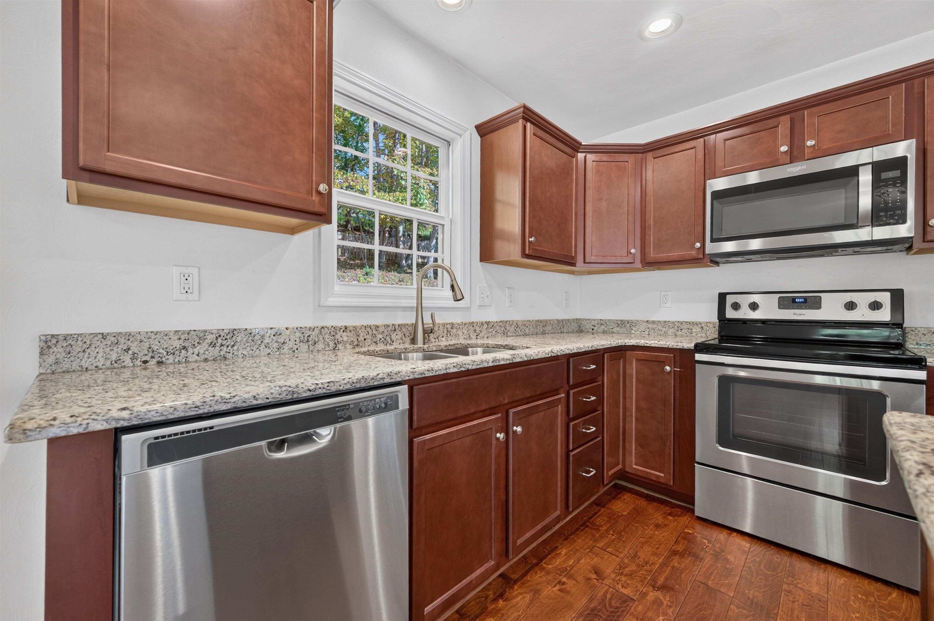1048 St Clair Lane Christiansburg VA 24073