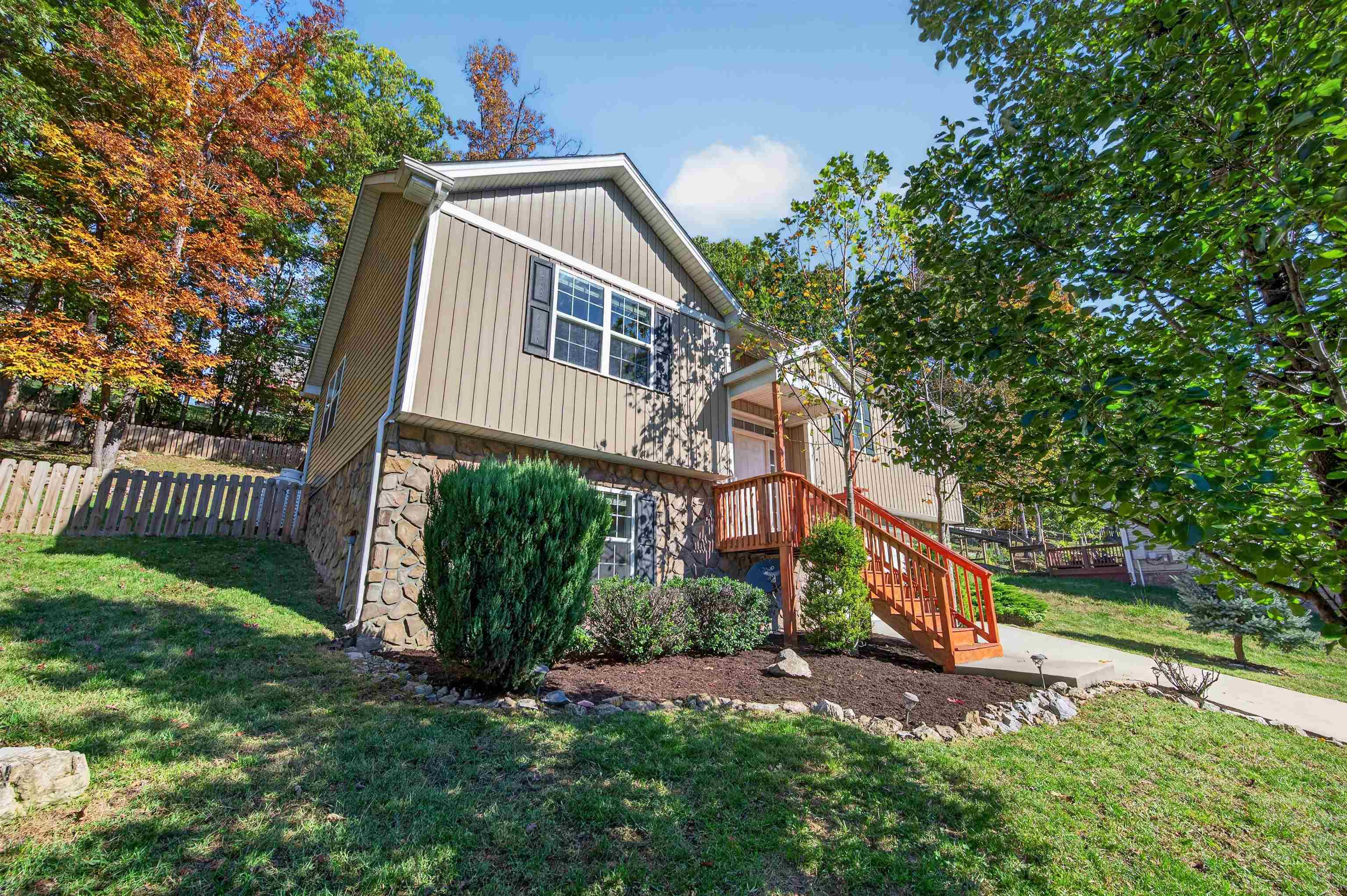 1048 St Clair Lane Christiansburg VA 24073