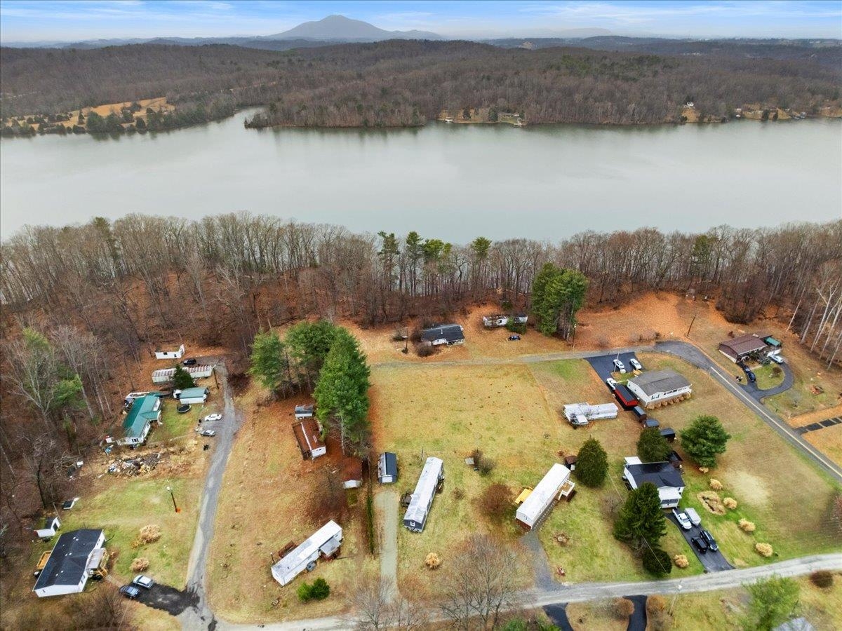 4475 Raccoon Place Dublin VA 24084
