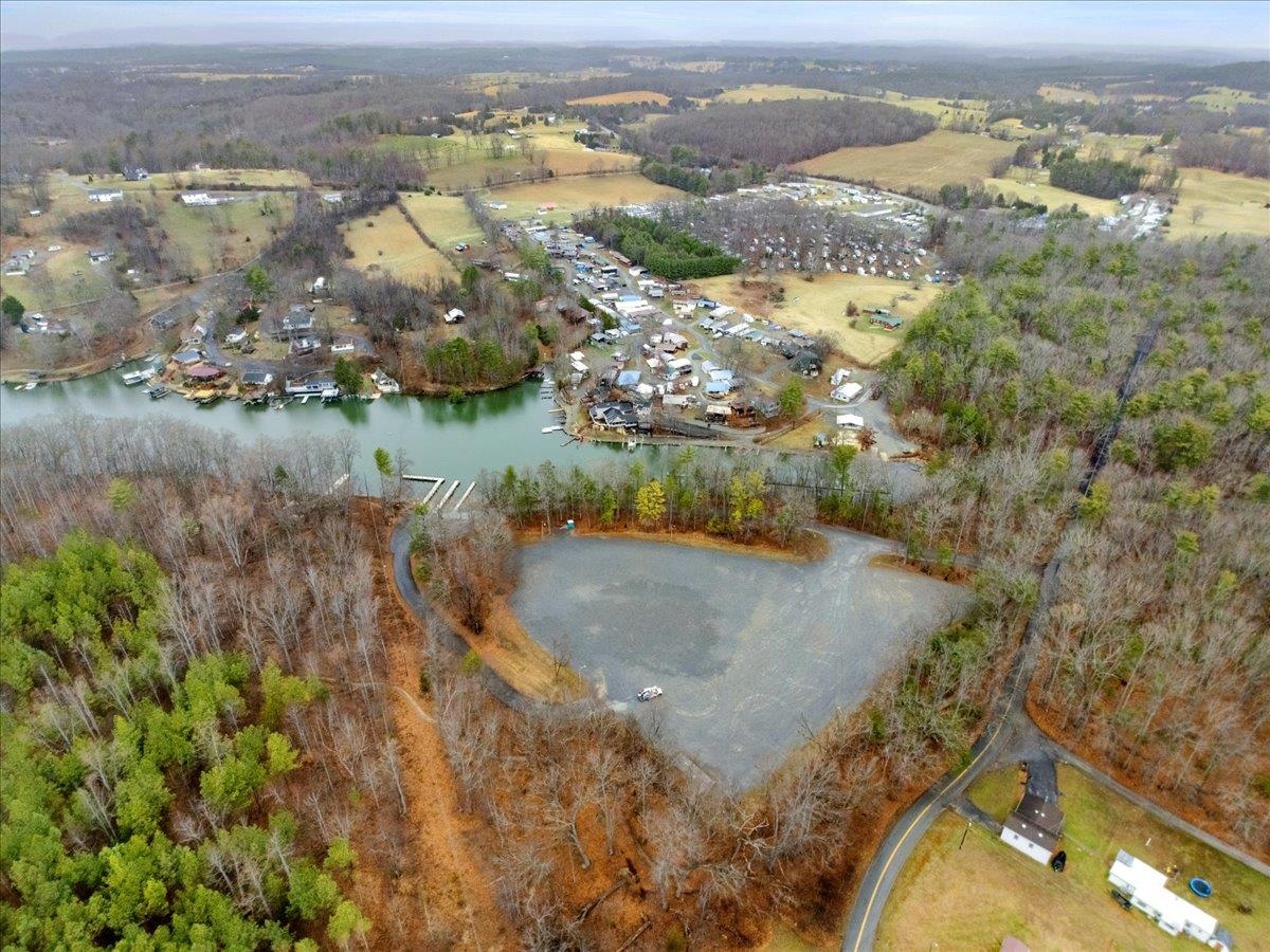 4475 Raccoon Place Dublin VA 24084