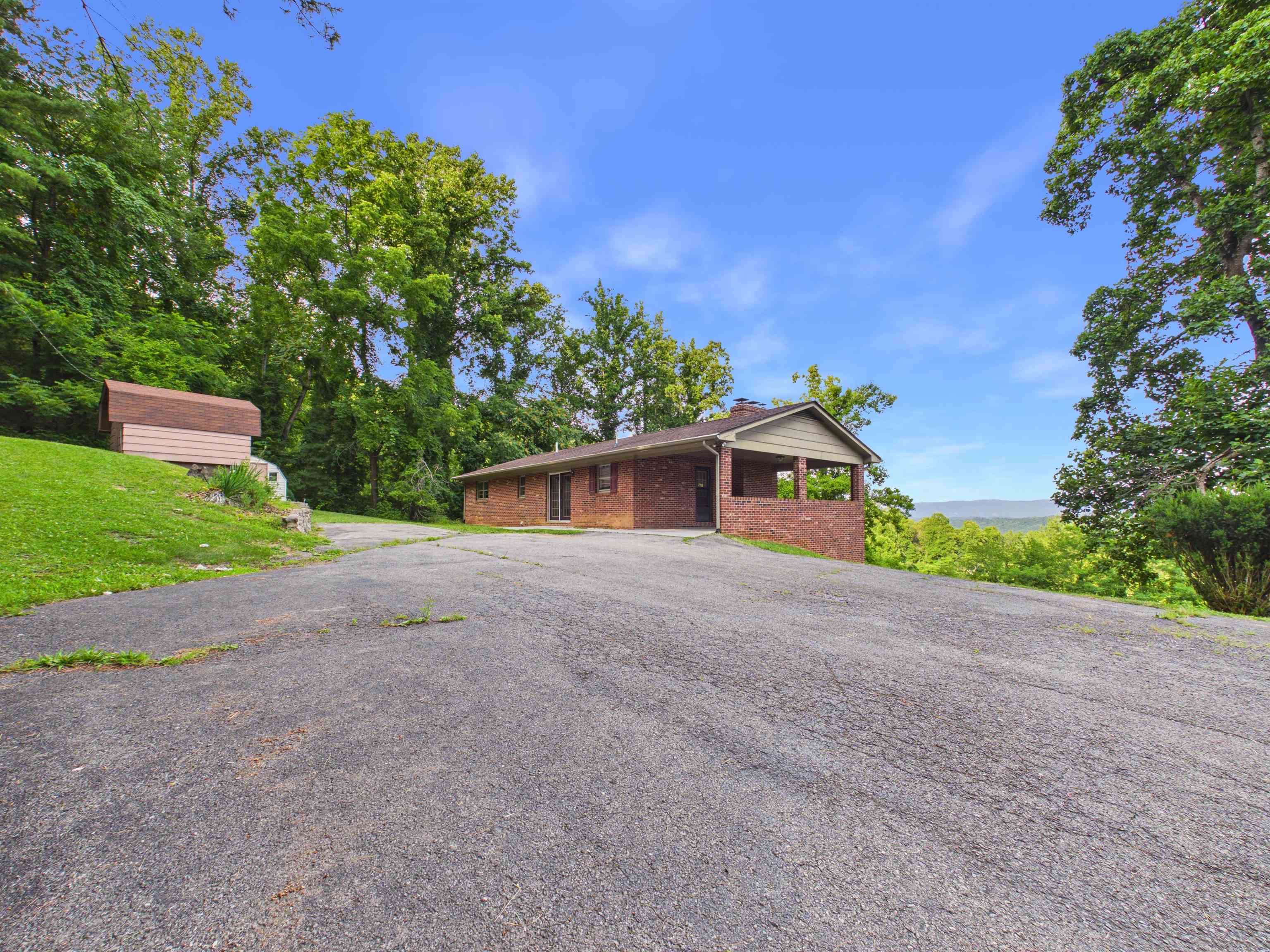 808 Summer Road Blacksburg VA 24060