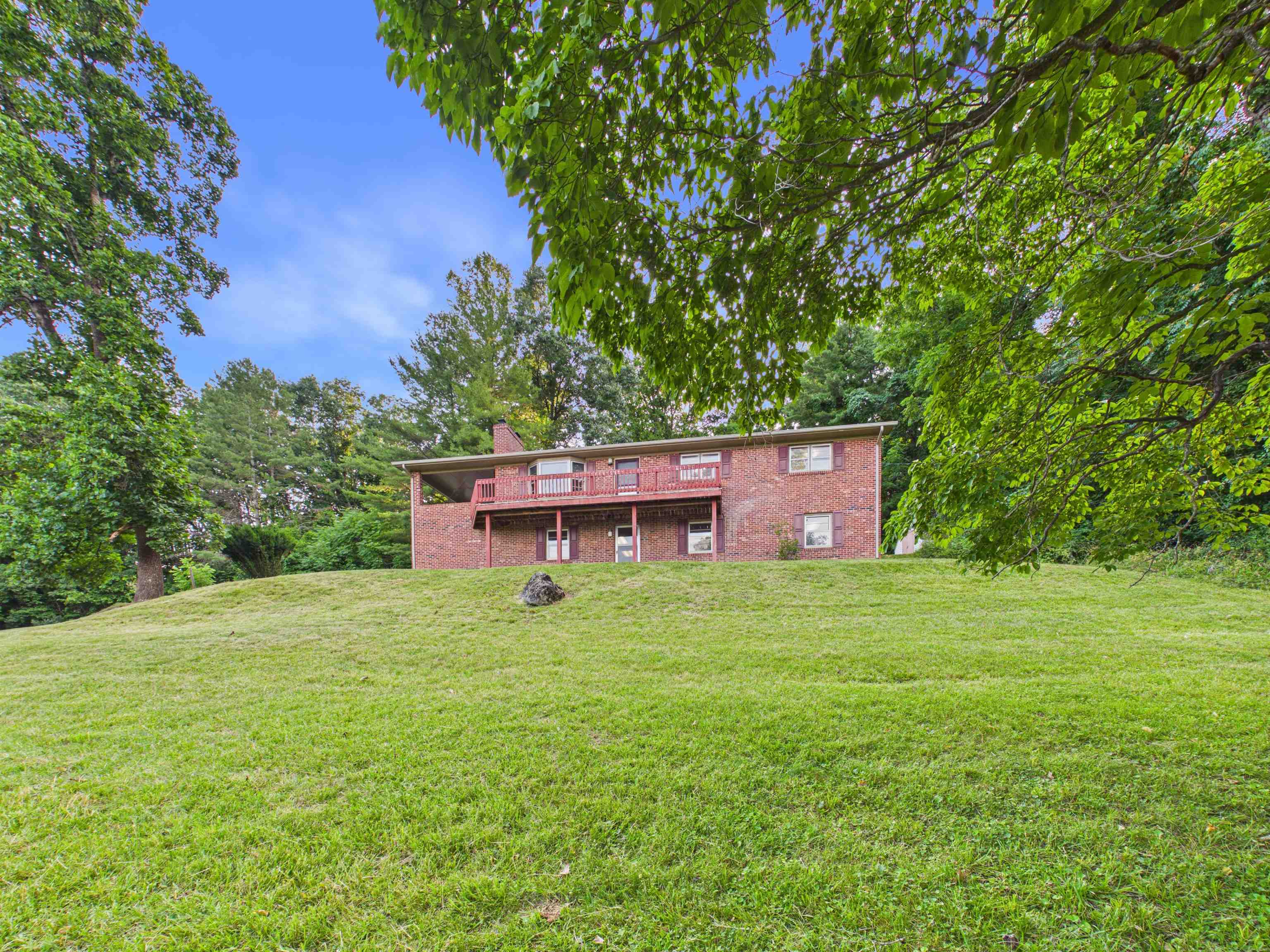 808 Summer Road Blacksburg VA 24060