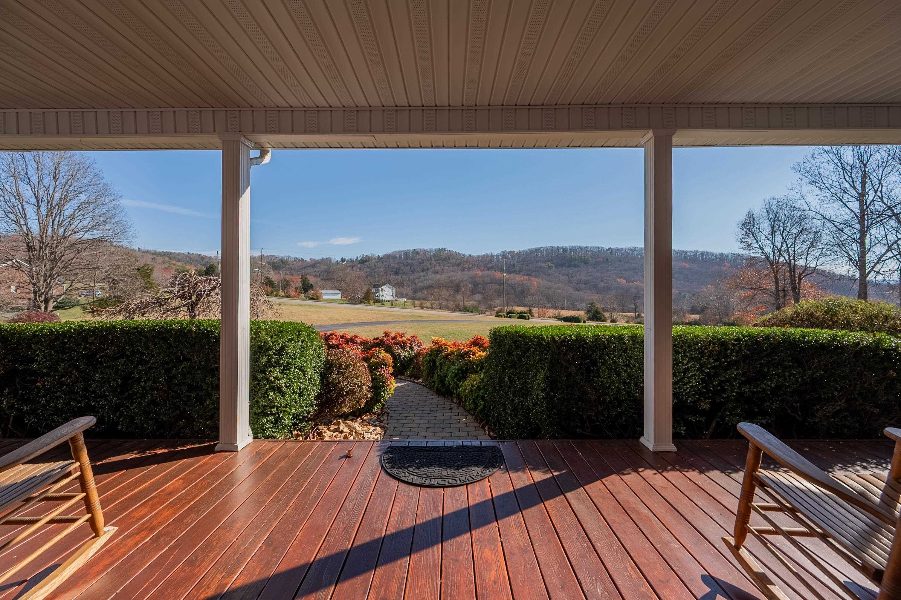 1005 W Rock Road Radford VA 24141