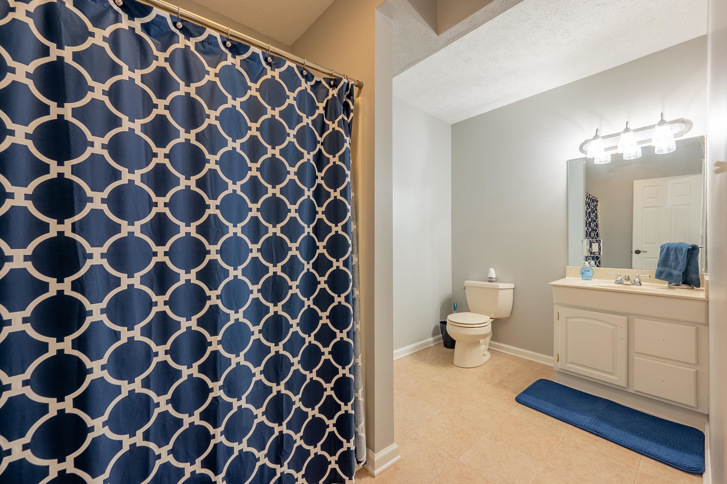 1005 W Rock Road Radford VA 24141