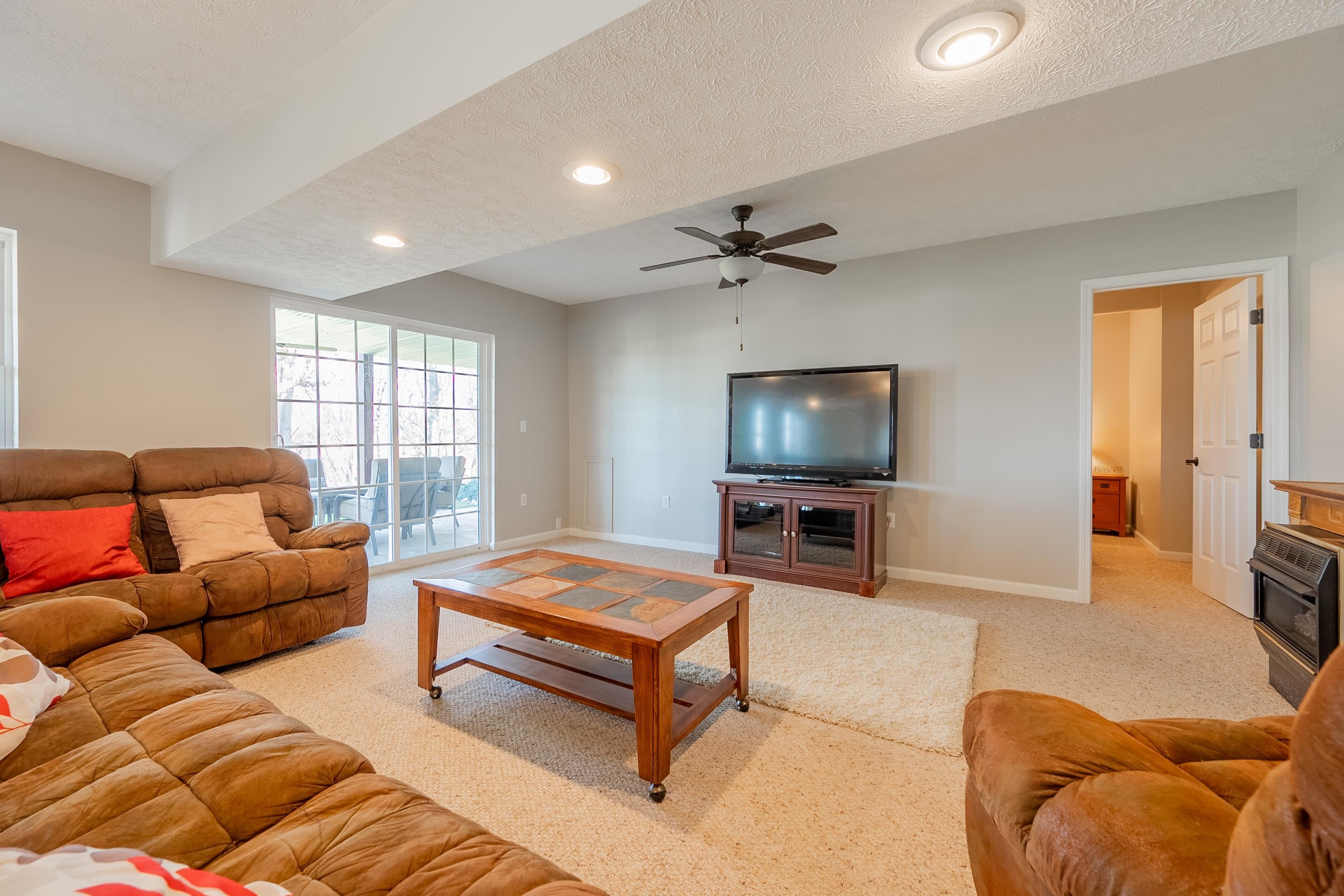 1005 W Rock Road Radford VA 24141