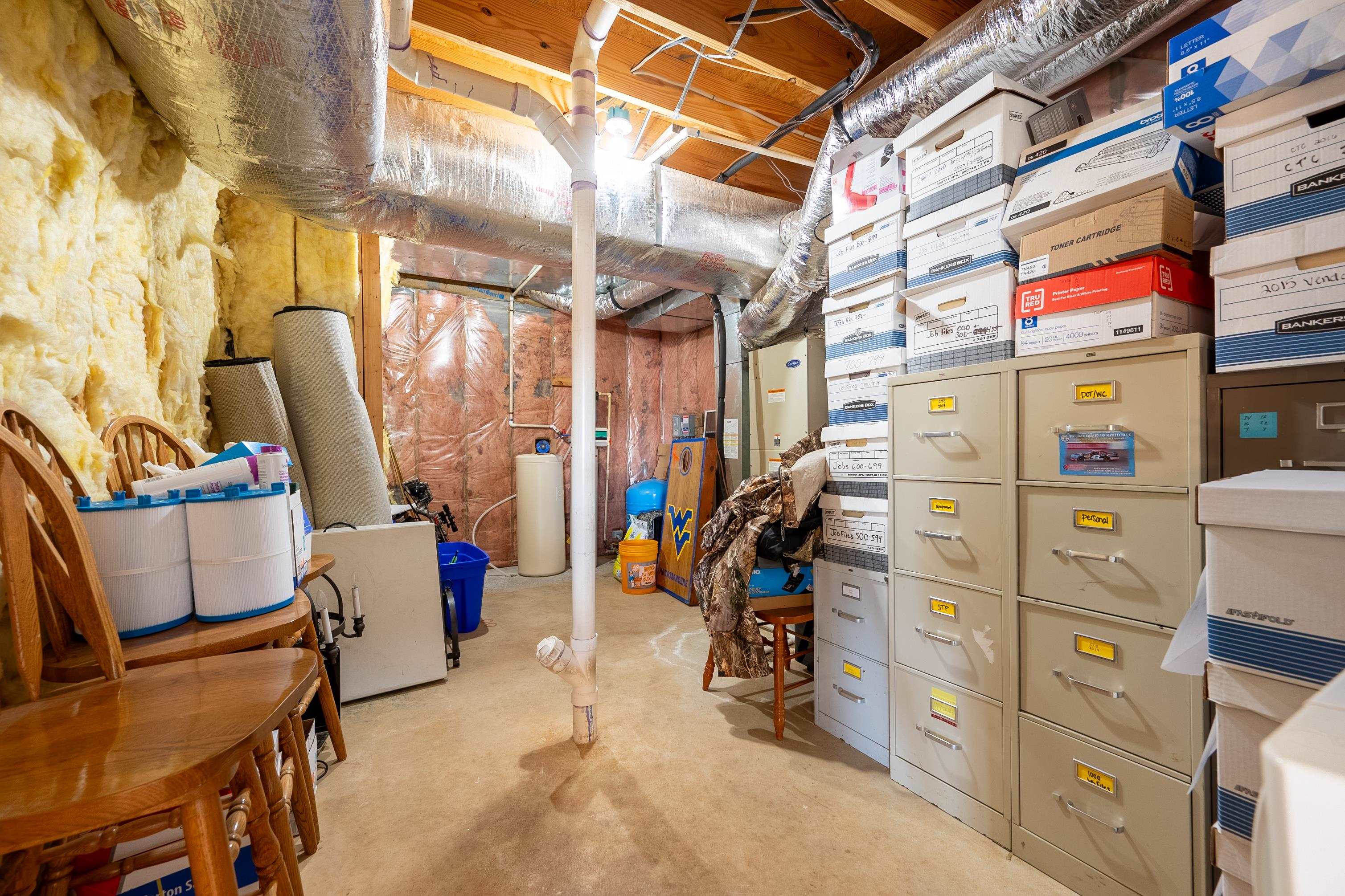 1005 W Rock Road Radford VA 24141