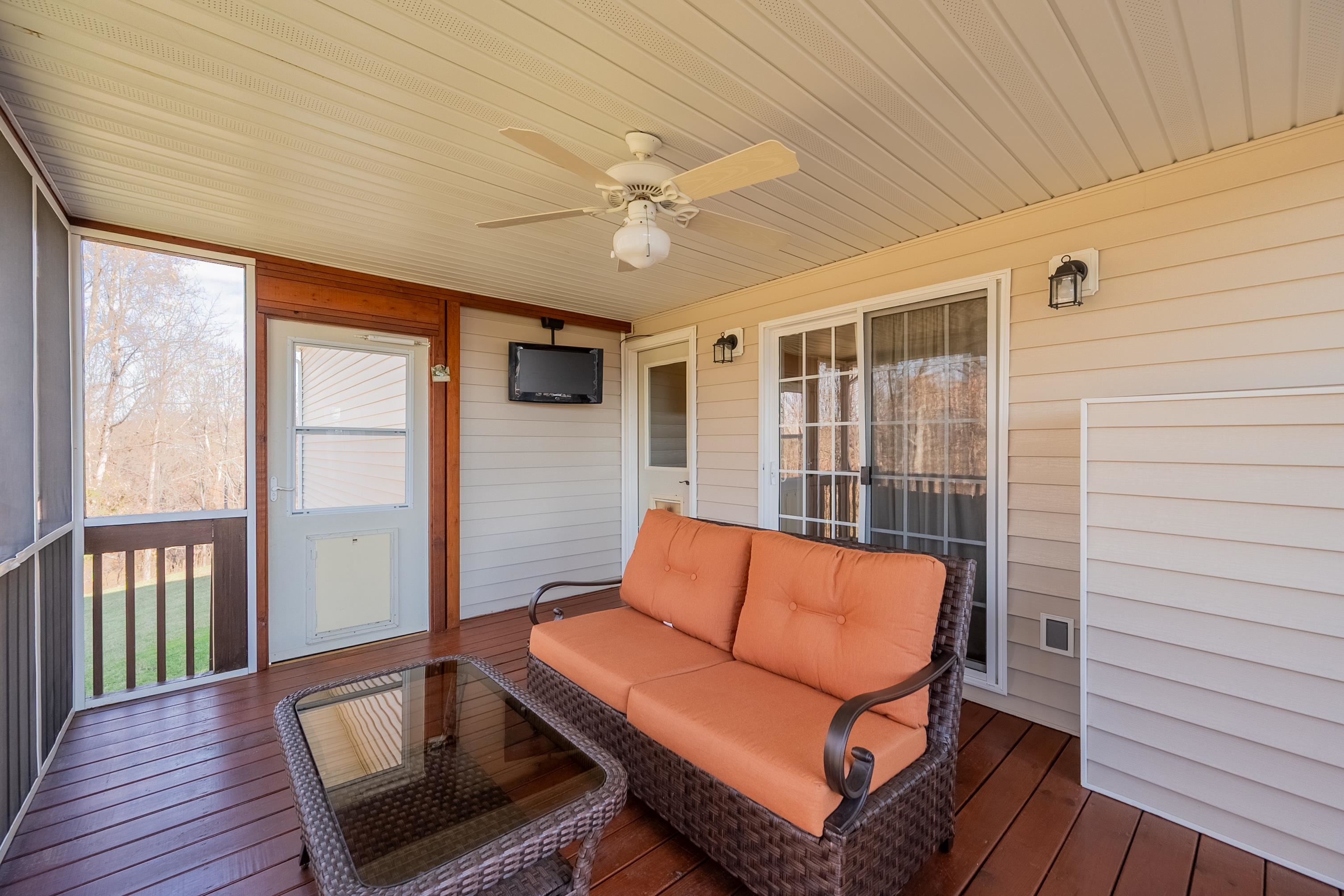 1005 W Rock Road Radford VA 24141