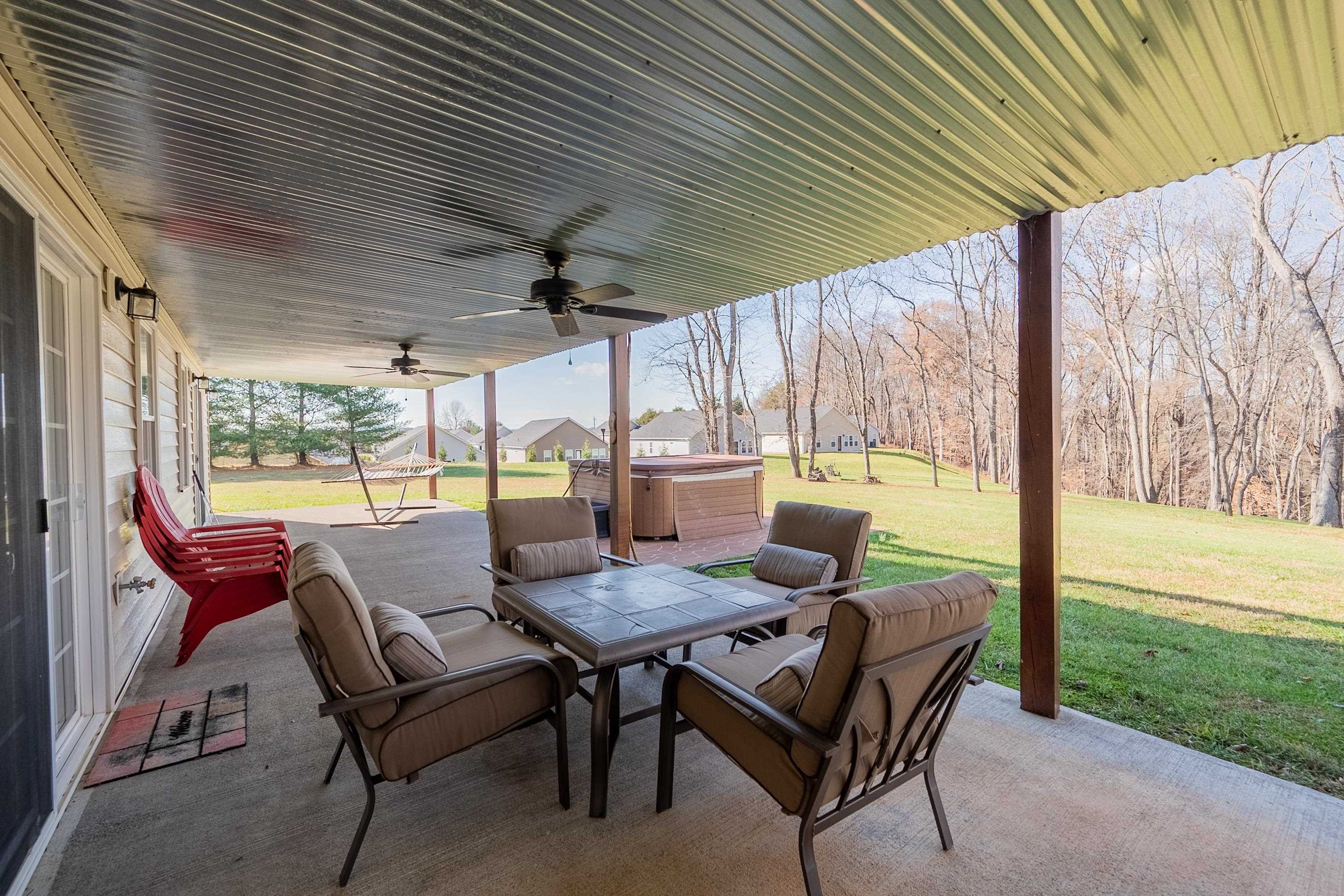 1005 W Rock Road Radford VA 24141