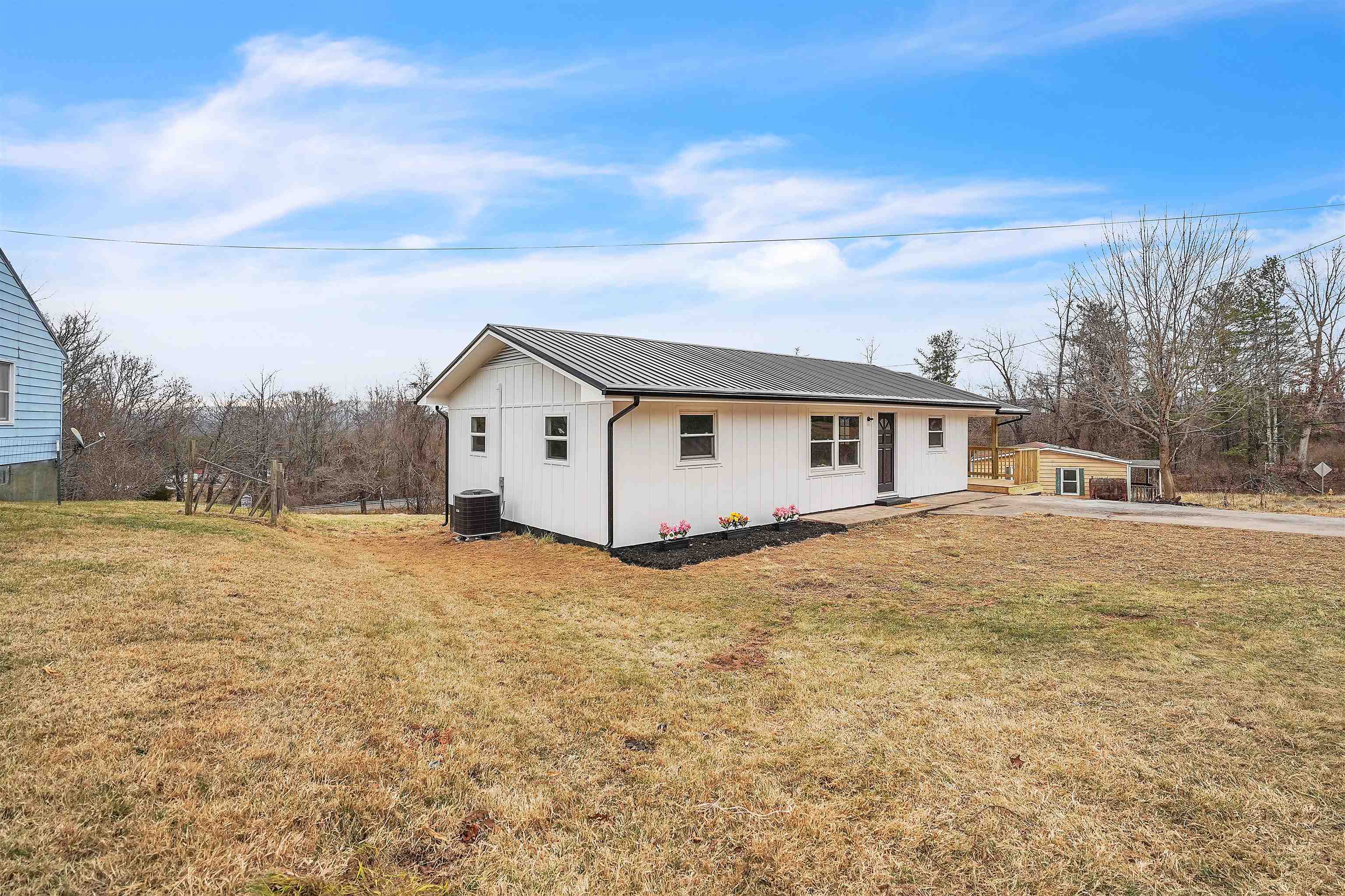 4410 Jake Buford Avenue Pulaski VA 24301