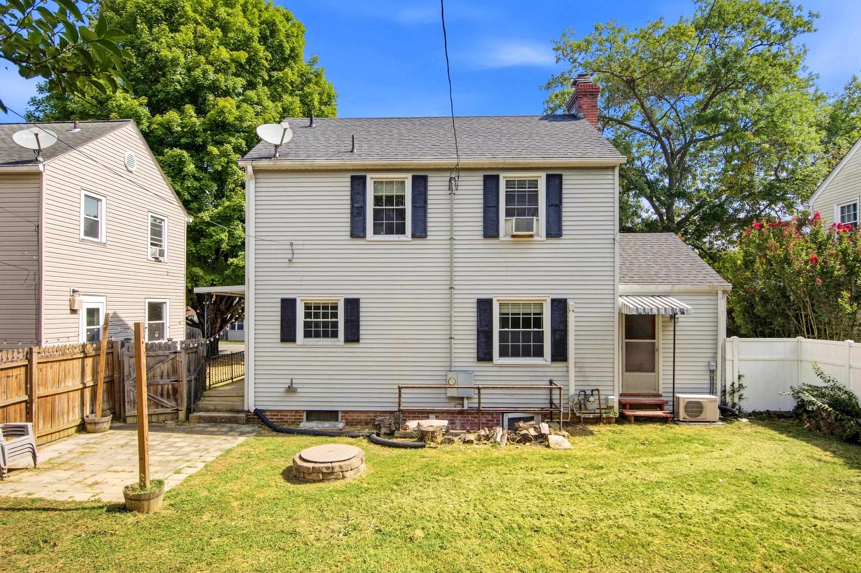 1208 Federal Street Radford VA 24141