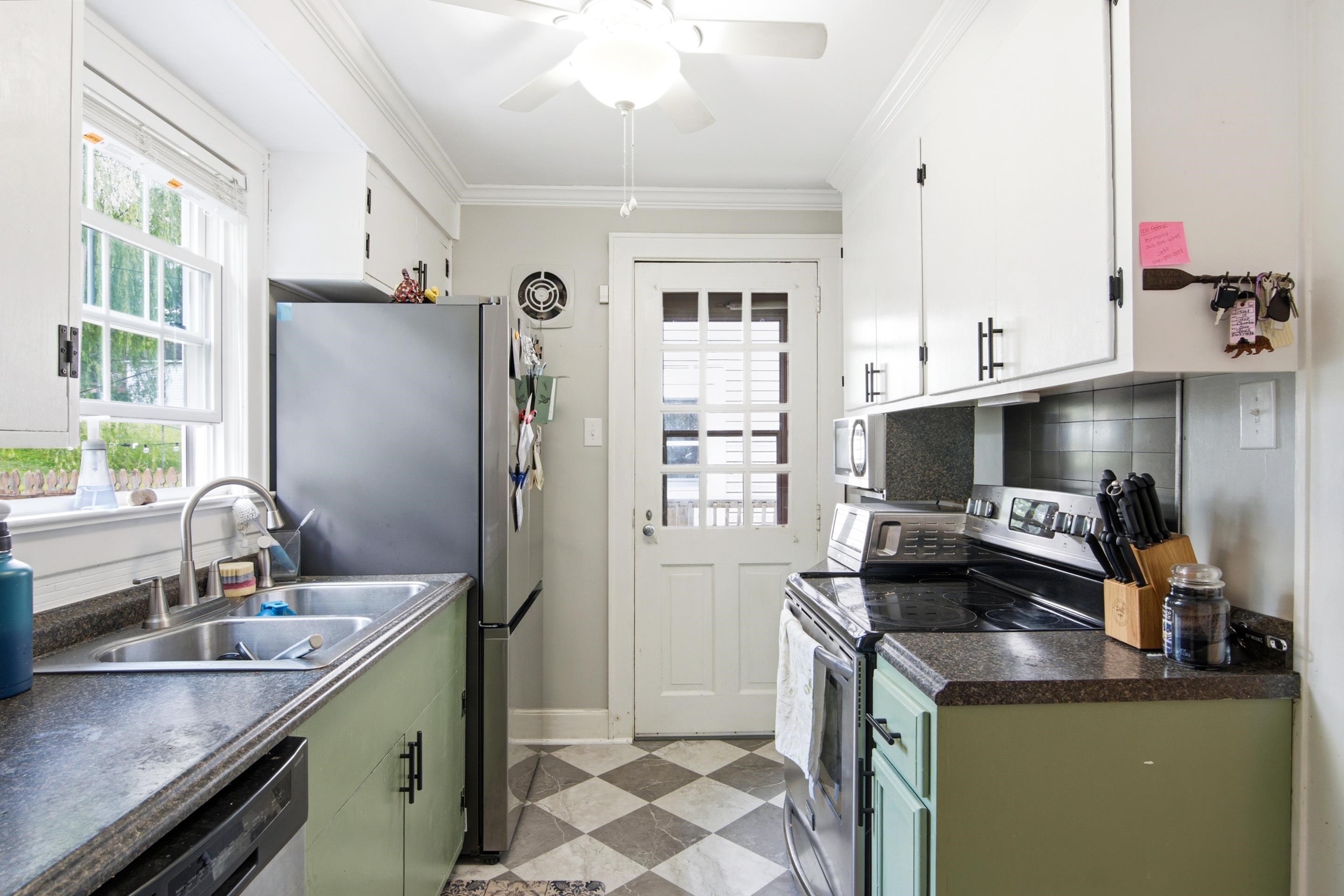 1208 Federal Street Radford VA 24141