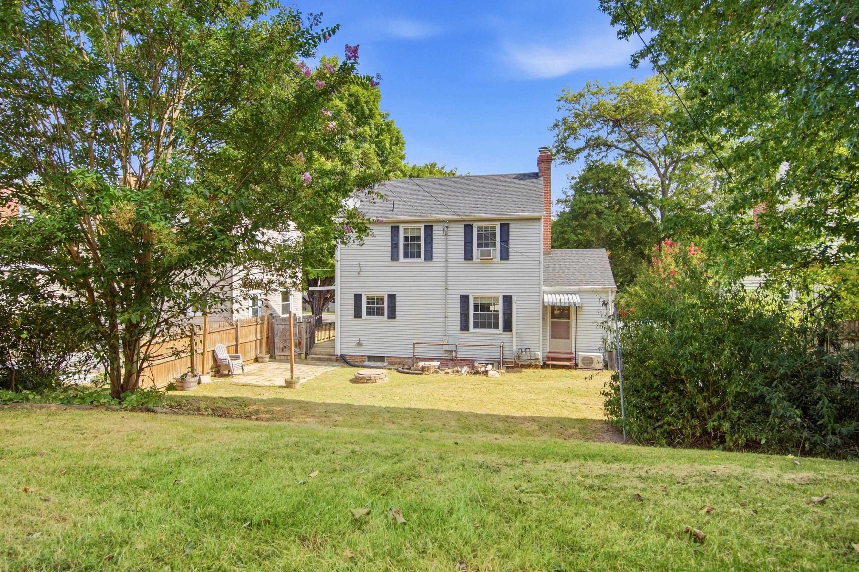 1208 Federal Street Radford VA 24141