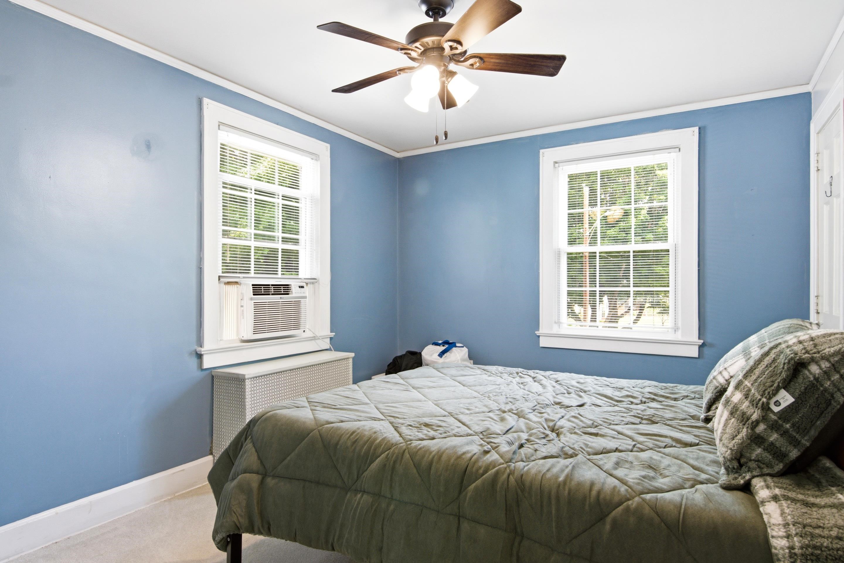 1208 Federal Street Radford VA 24141
