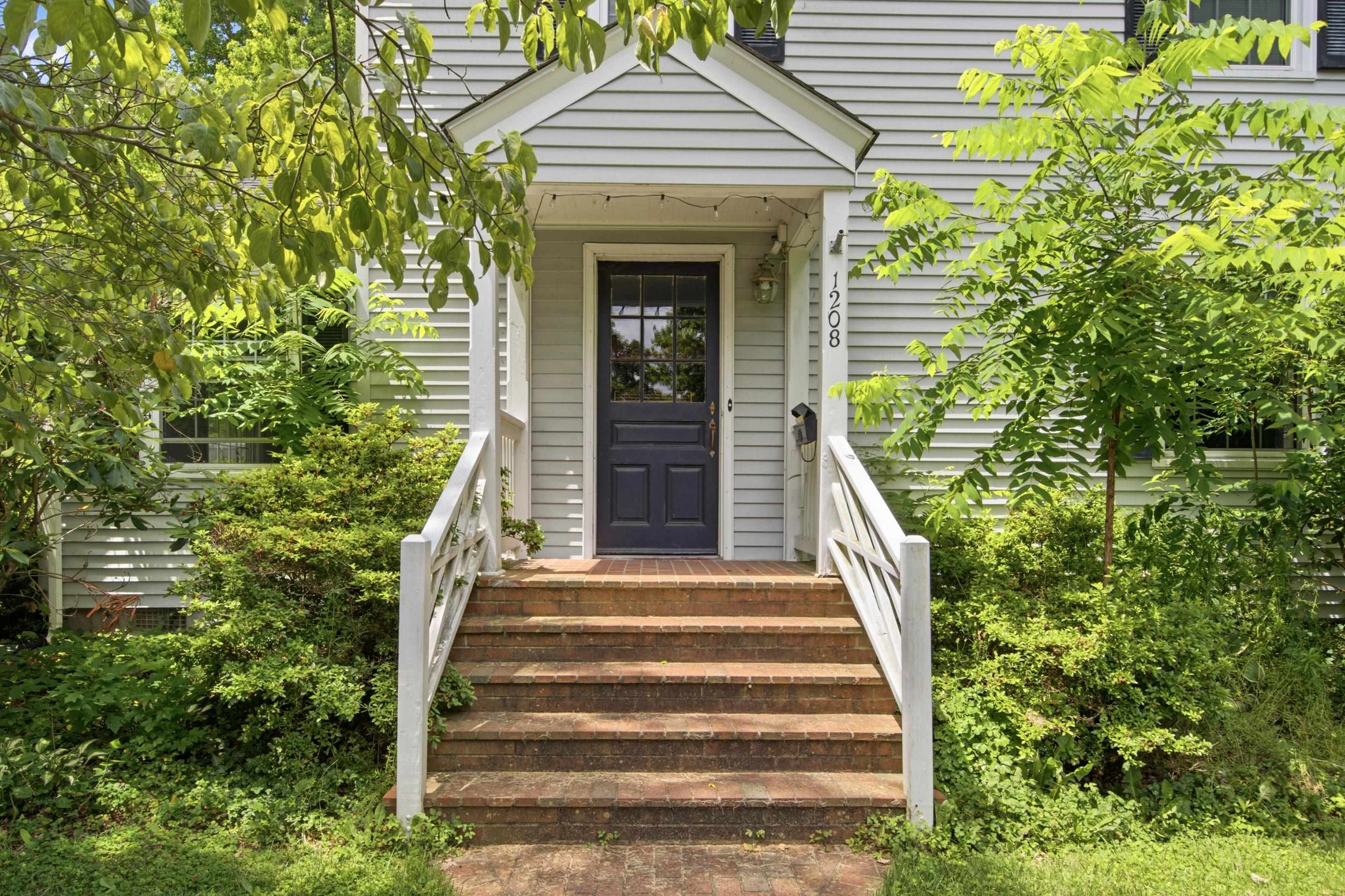 1208 Federal Street Radford VA 24141