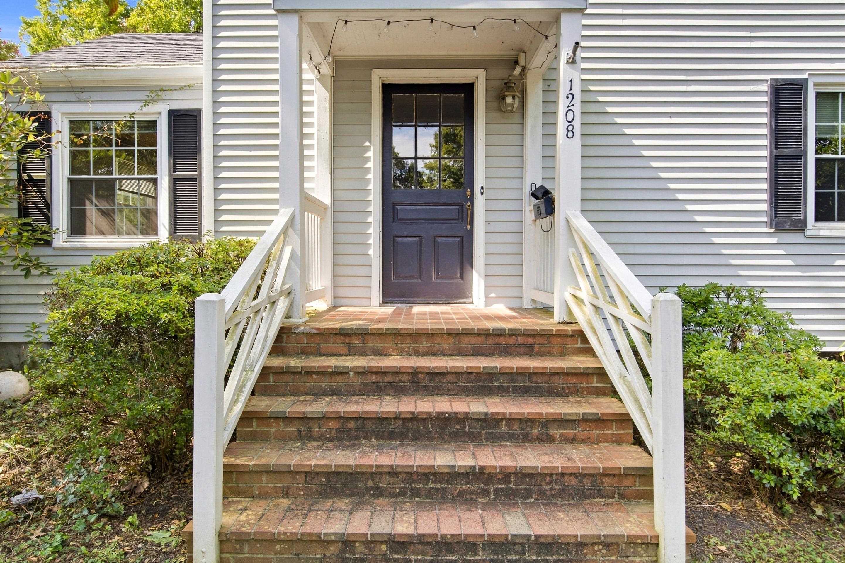 1208 Federal Street Radford VA 24141