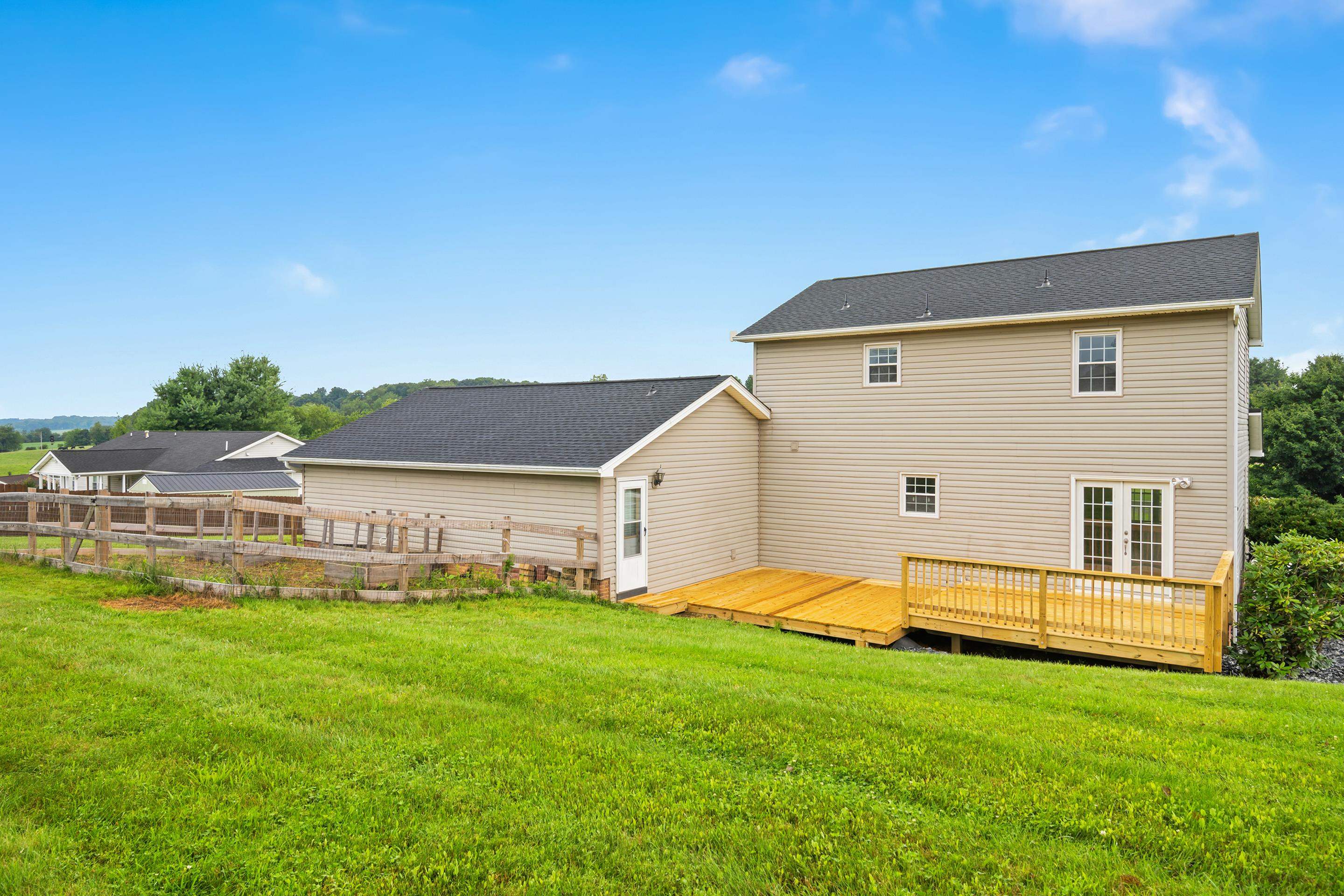 1435 W View Drive Christiansburg VA 24073