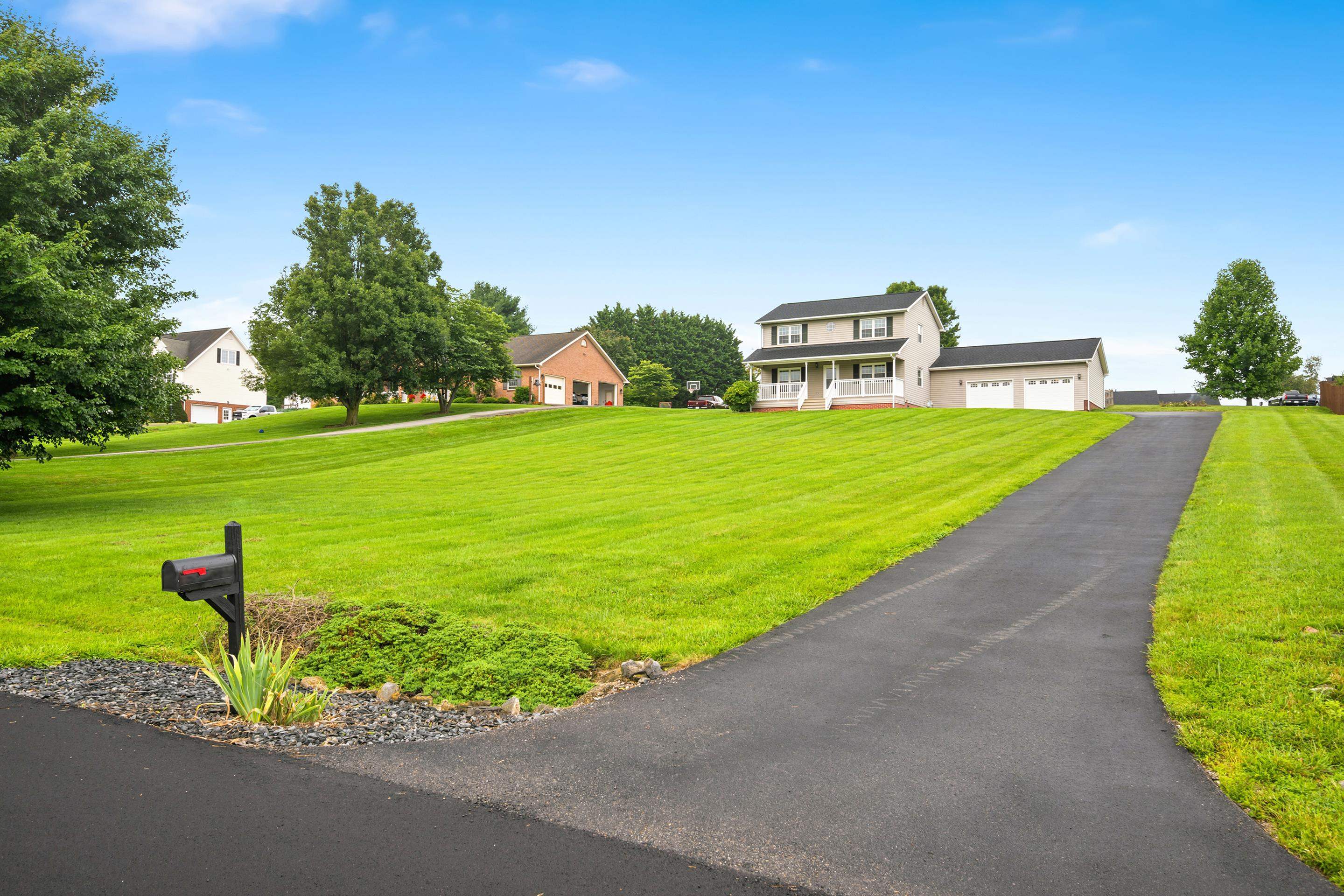 1435 W View Drive Christiansburg VA 24073