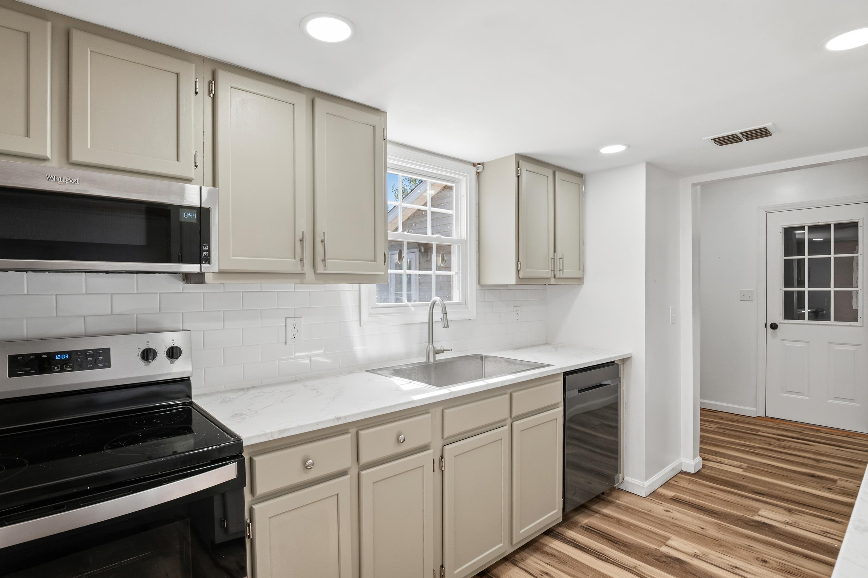 1435 West View Drive Christiansburg VA 24073