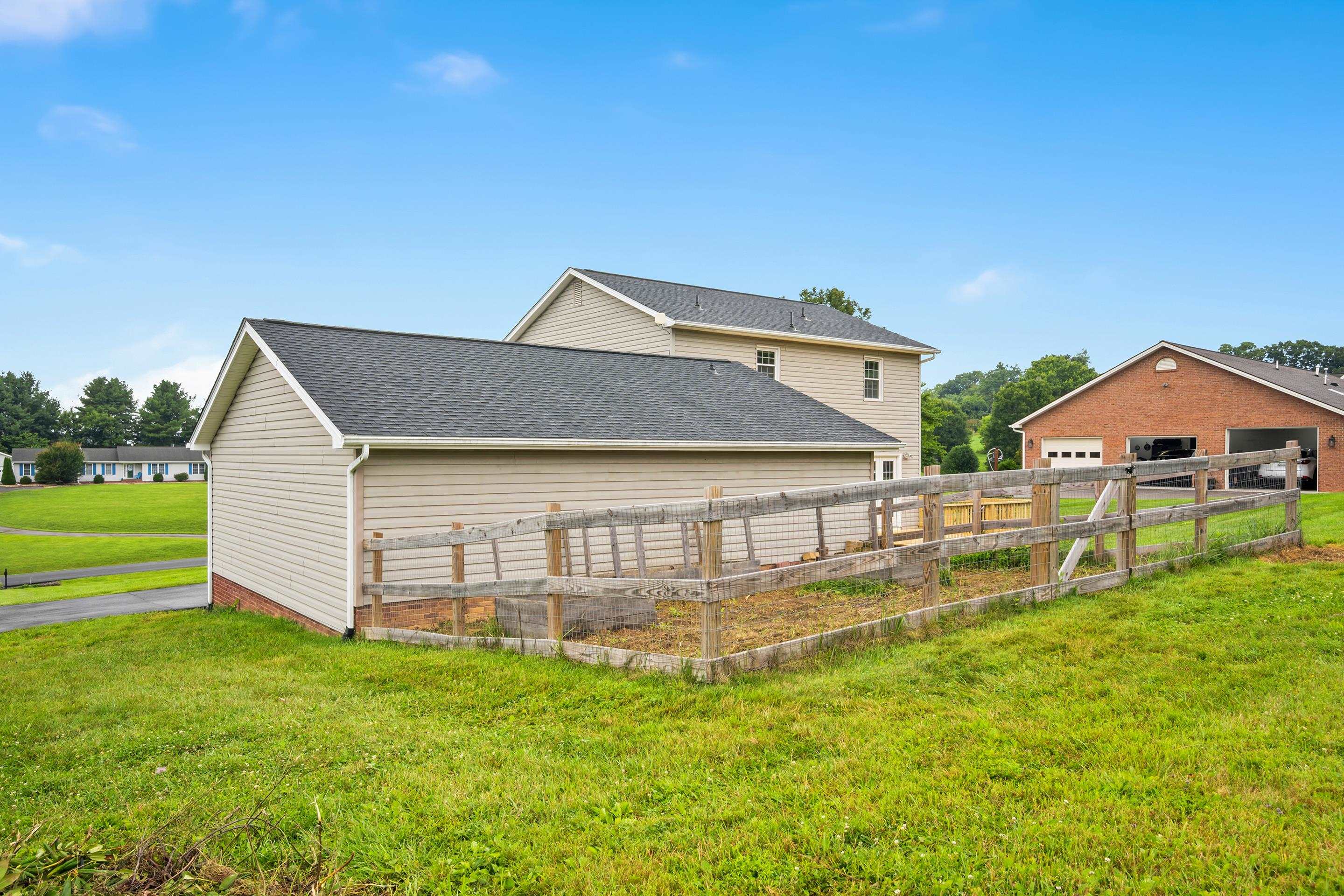 1435 W View Drive Christiansburg VA 24073