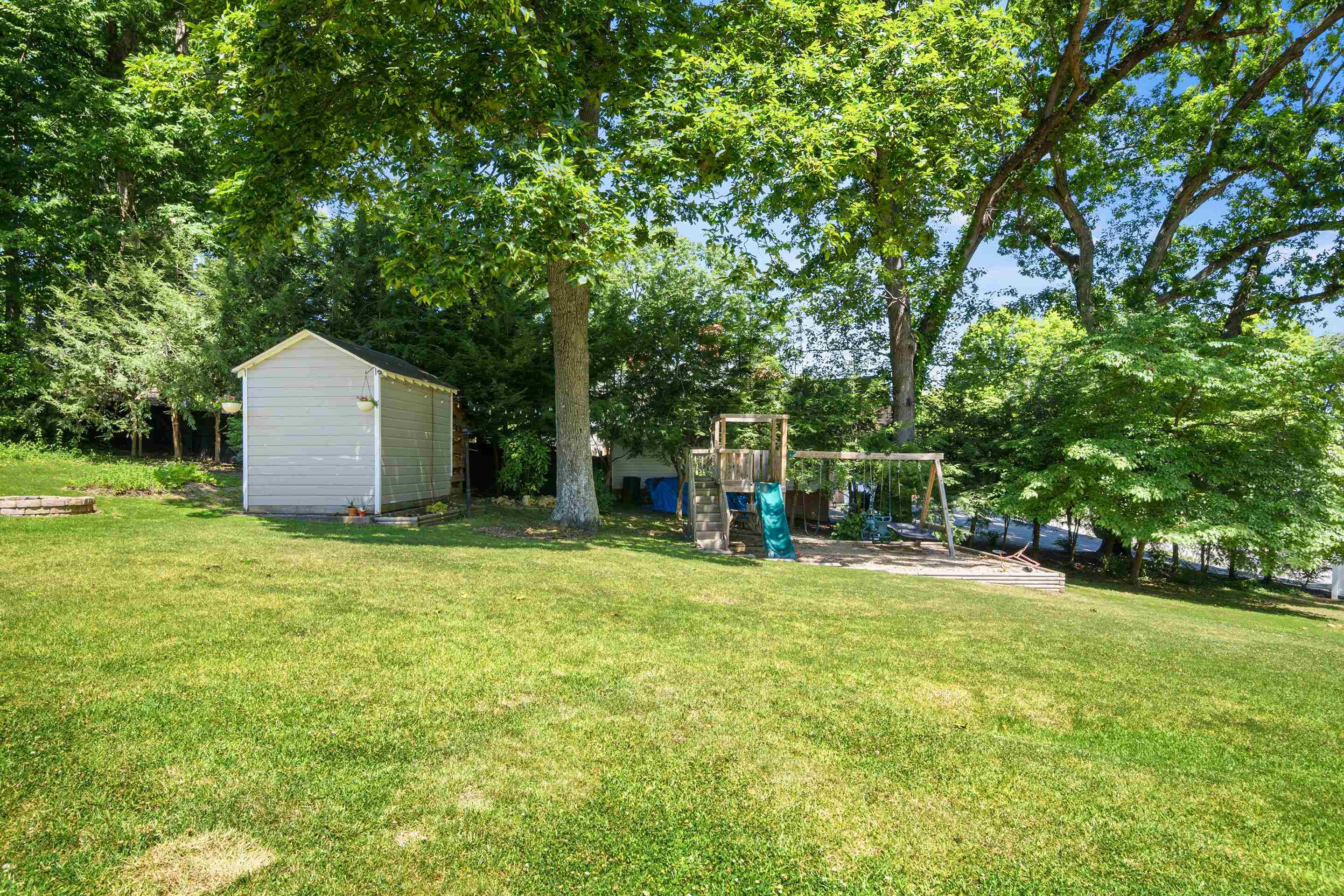 905 Oak Drive Christiansburg VA 24073