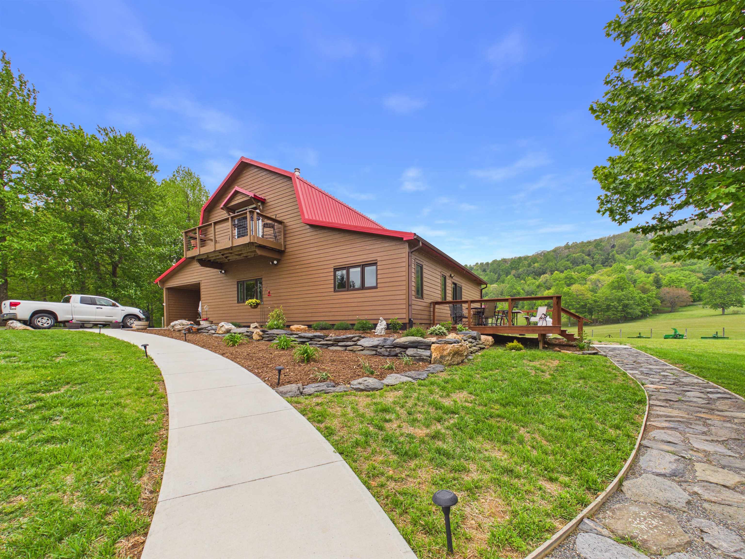 5821 Buffalo Mountain Road SW Meadows Of Dan VA 24120