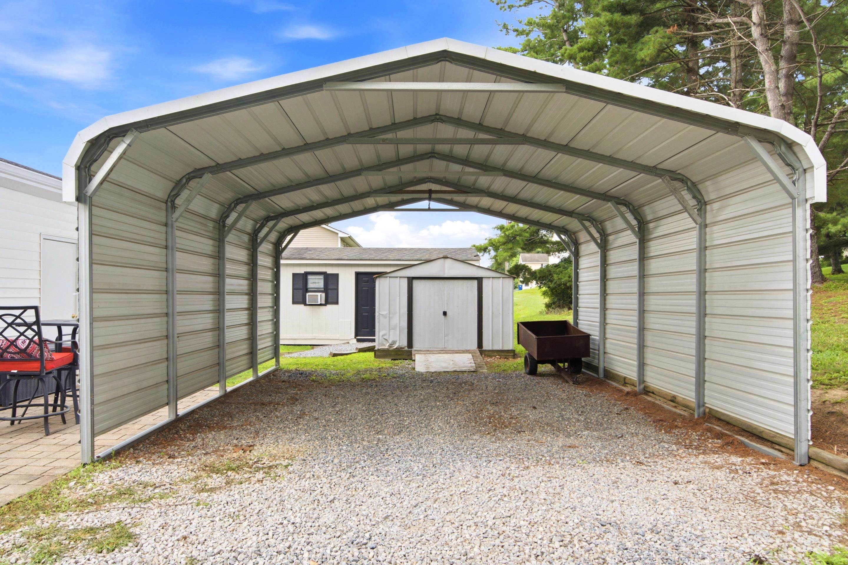 1790 Rainbow Street NE Christiansburg VA 24073