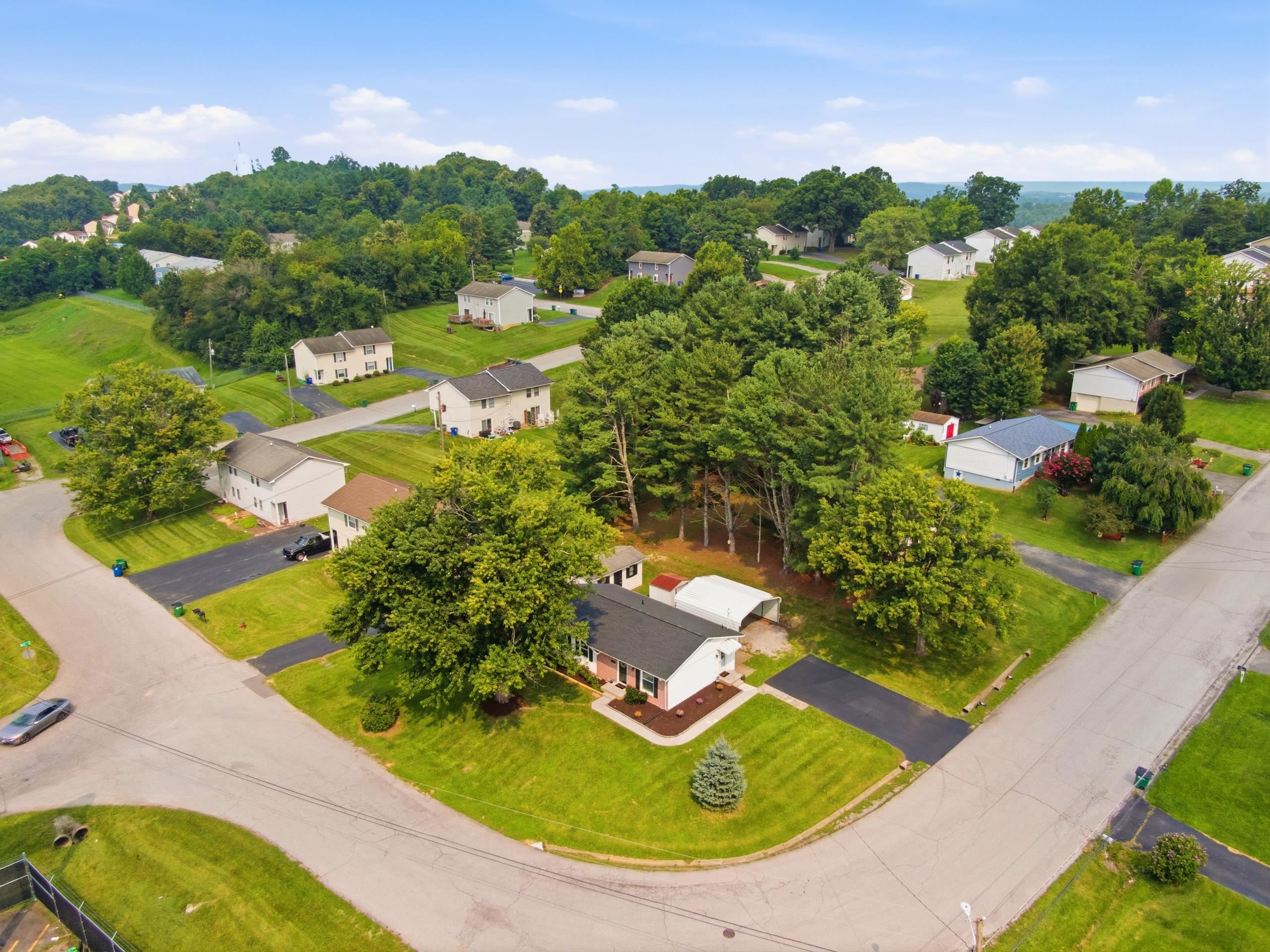 1790 Rainbow Street NE Christiansburg VA 24073