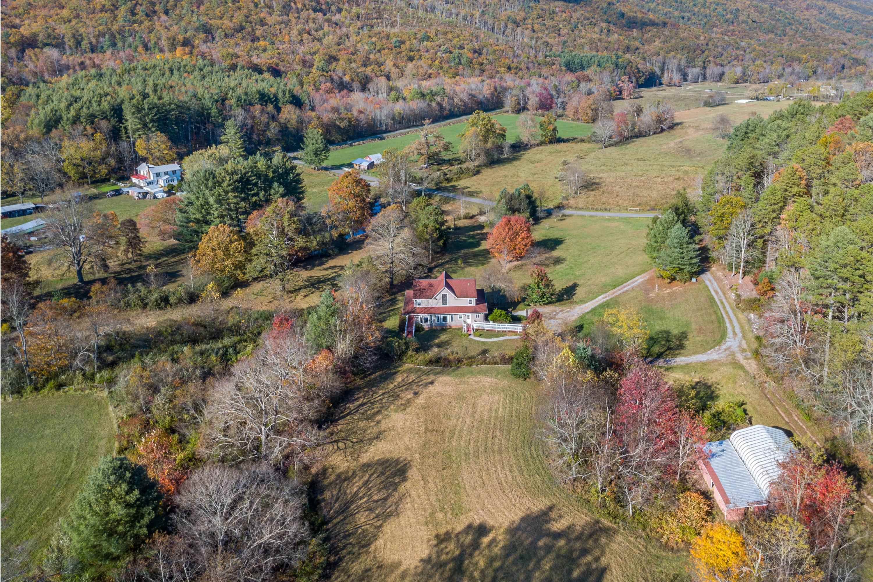 4149 SE Suiter Road SW Bastian VA 24314