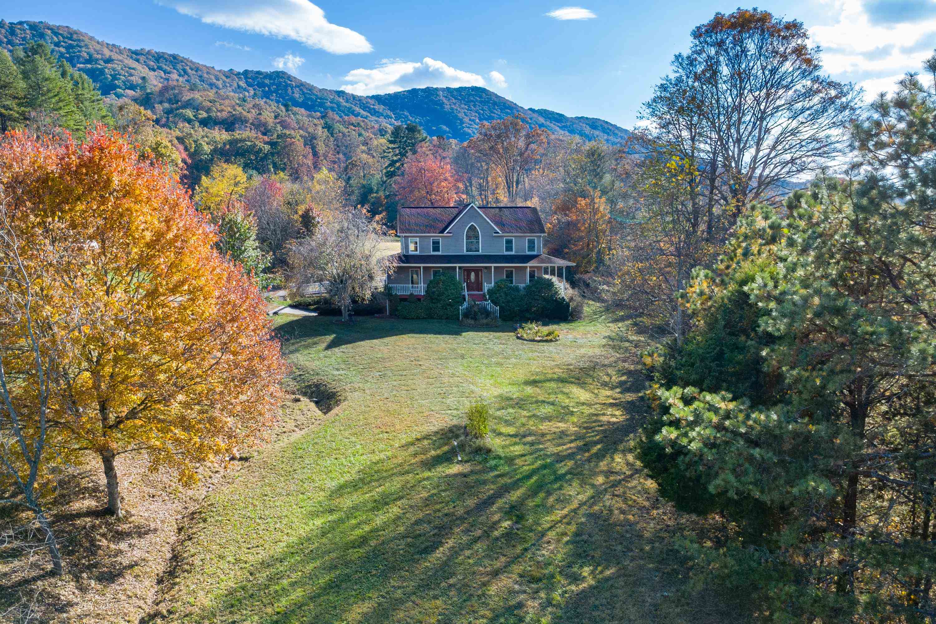 4149 SE Suiter Road SW Bastian VA 24314