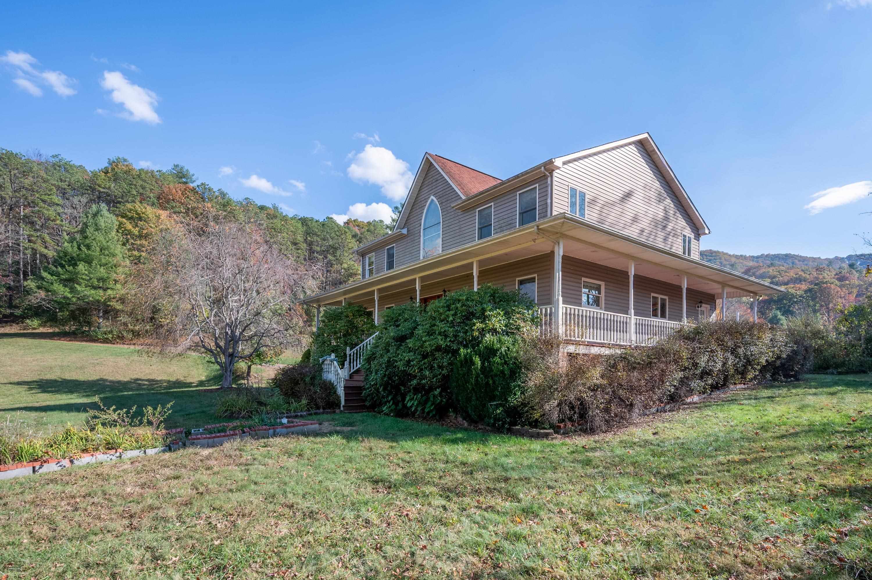4149 SE Suiter Road SW Bastian VA 24314