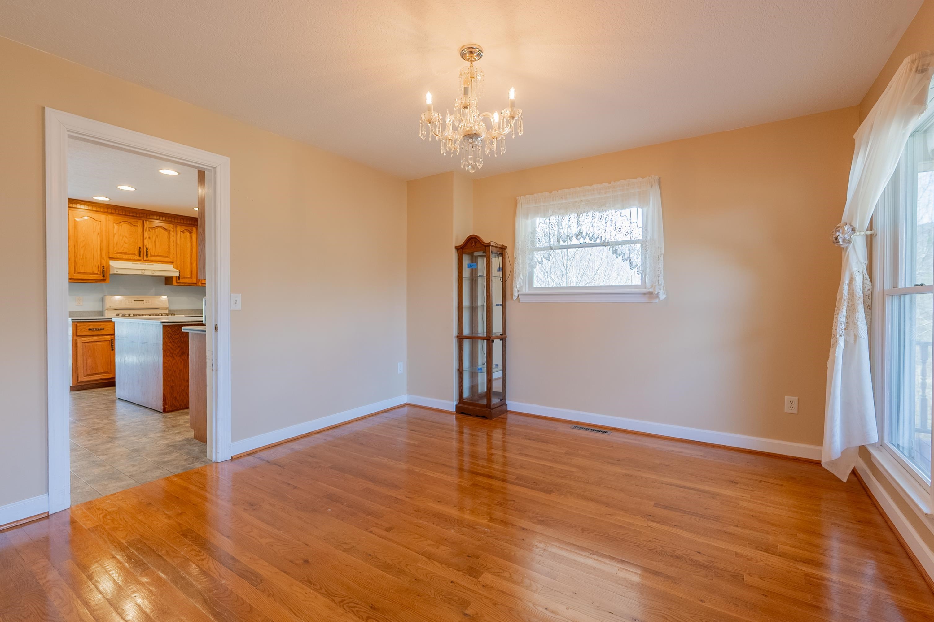 4149 SE Suiter Road SW Bastian VA 24314