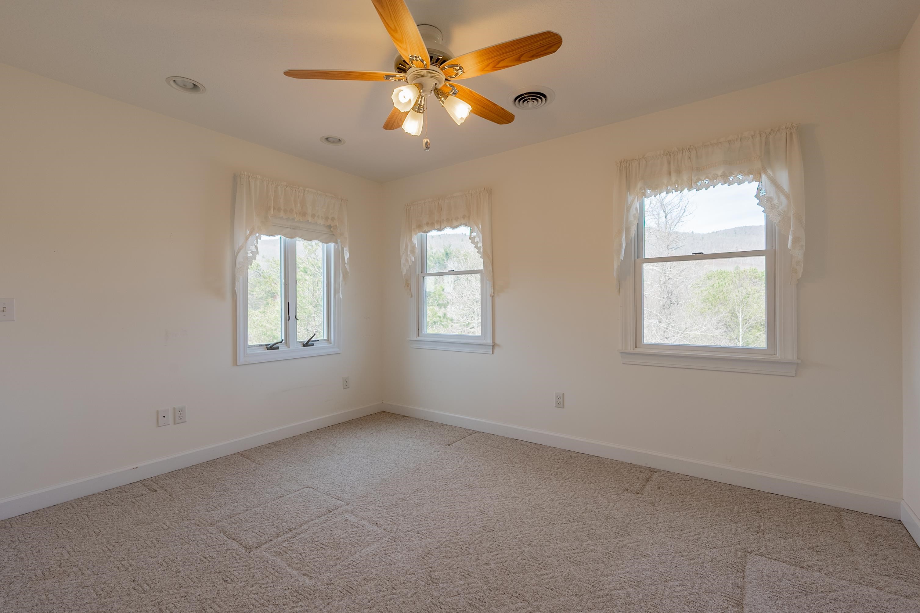 4149 SE Suiter Road SW Bastian VA 24314