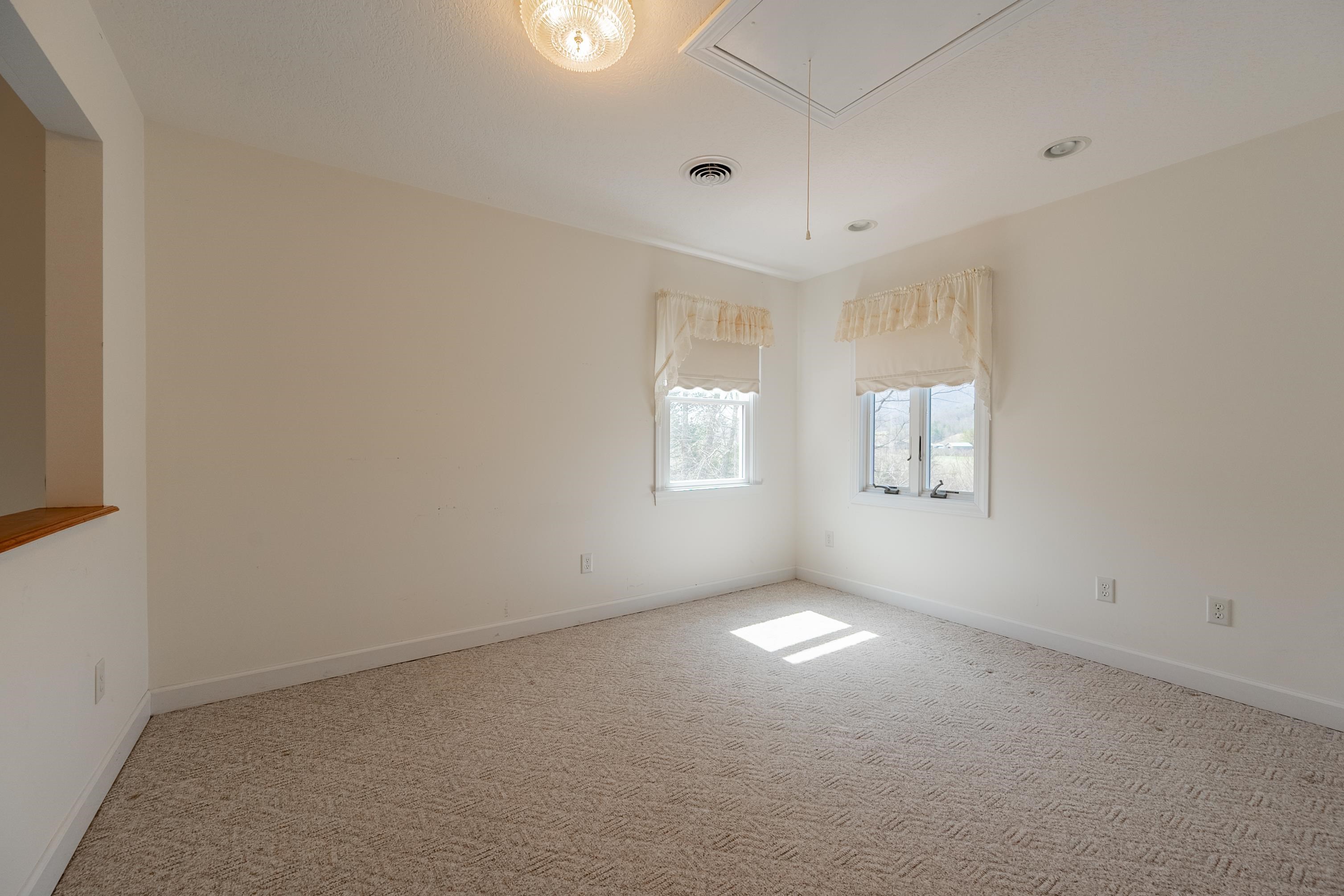 4149 SE Suiter Road SW Bastian VA 24314